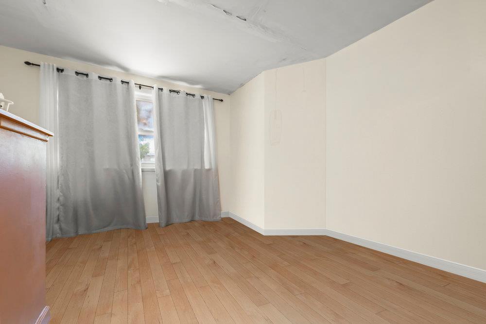 Single Family College Point Blvd  Queens, NY 11356, MLS-882454-7