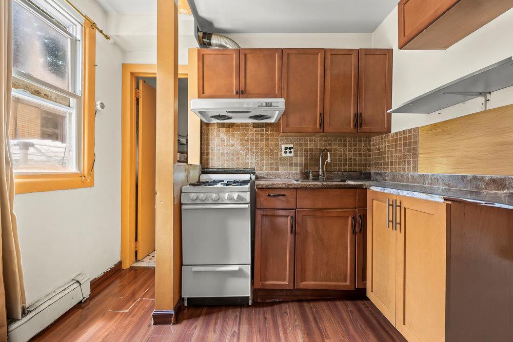 Single Family College Point Blvd  Queens, NY 11356, MLS-882454-9
