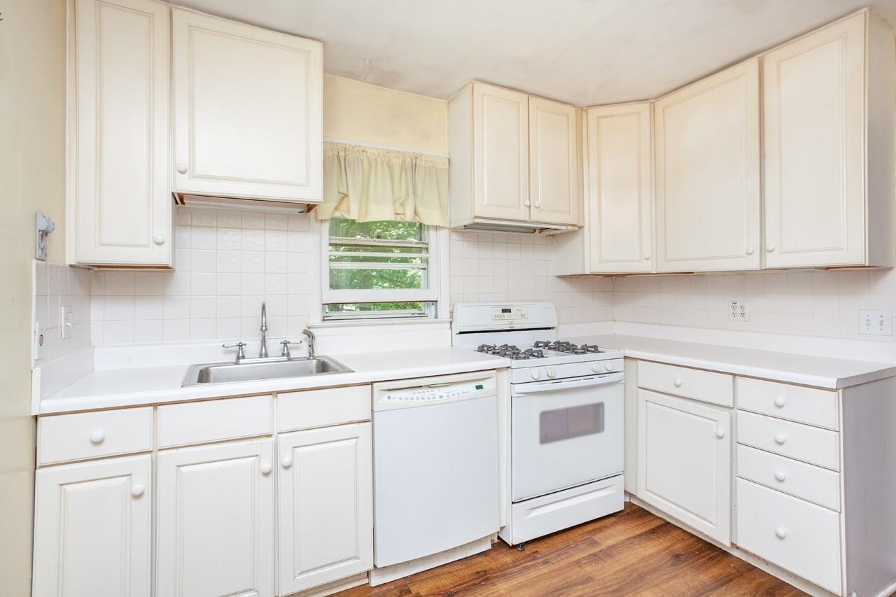 Single Family Westchester  Westchester County, NY 10511, MLS-882474-11