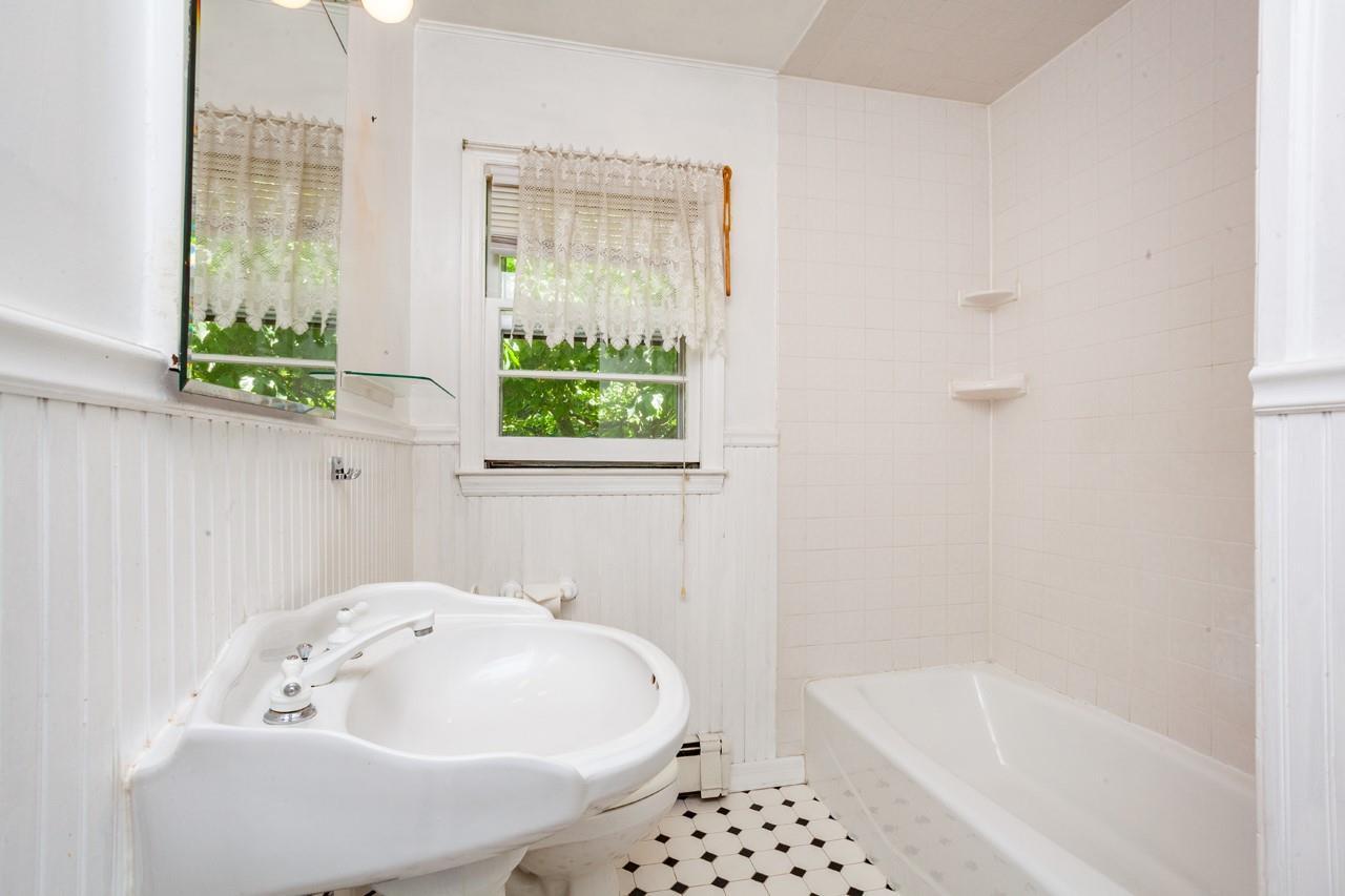 Single Family Westchester  Westchester County, NY 10511, MLS-882474-17
