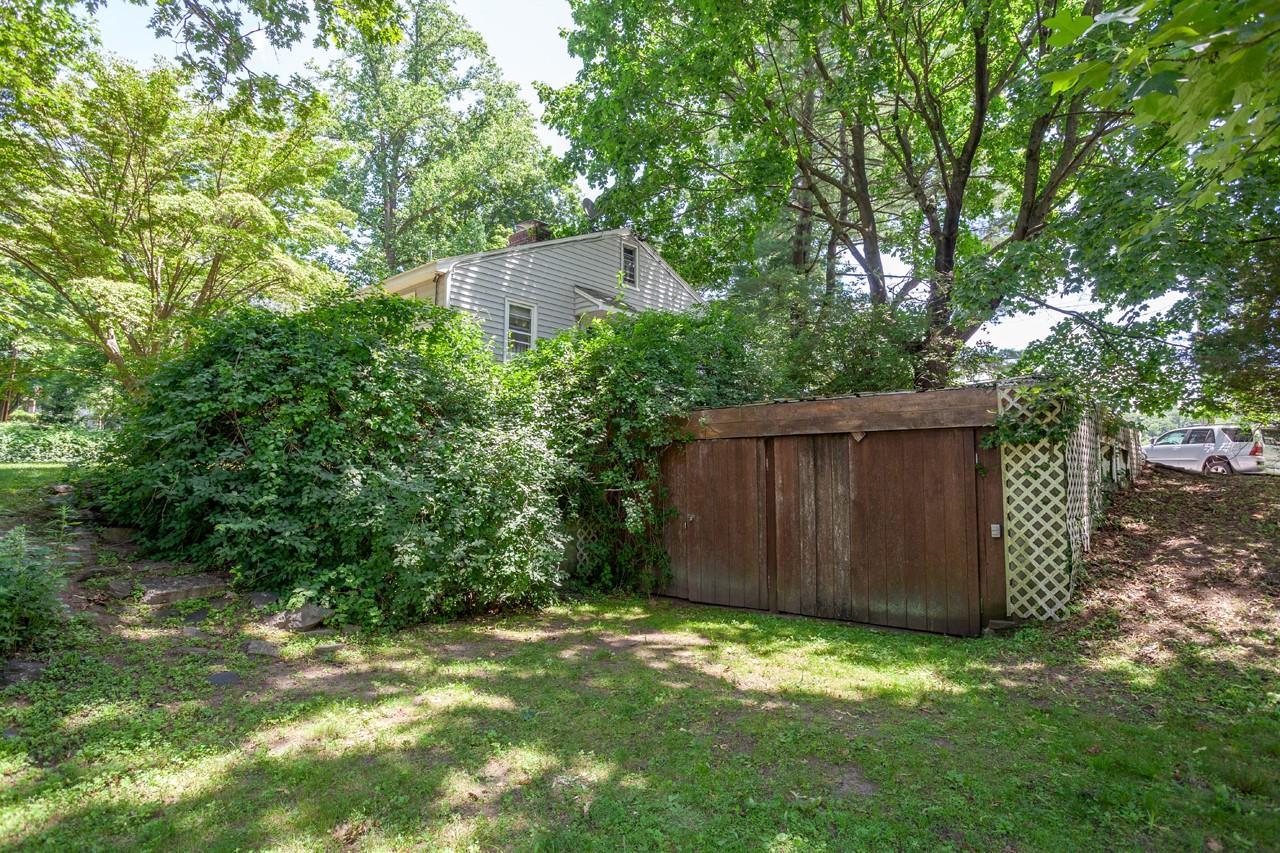 Single Family Westchester  Westchester County, NY 10511, MLS-882474-30