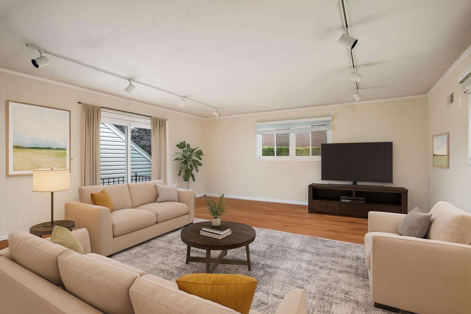 Single Family New Hyde Park  Nassau County, NY 11040, MLS-882476-15