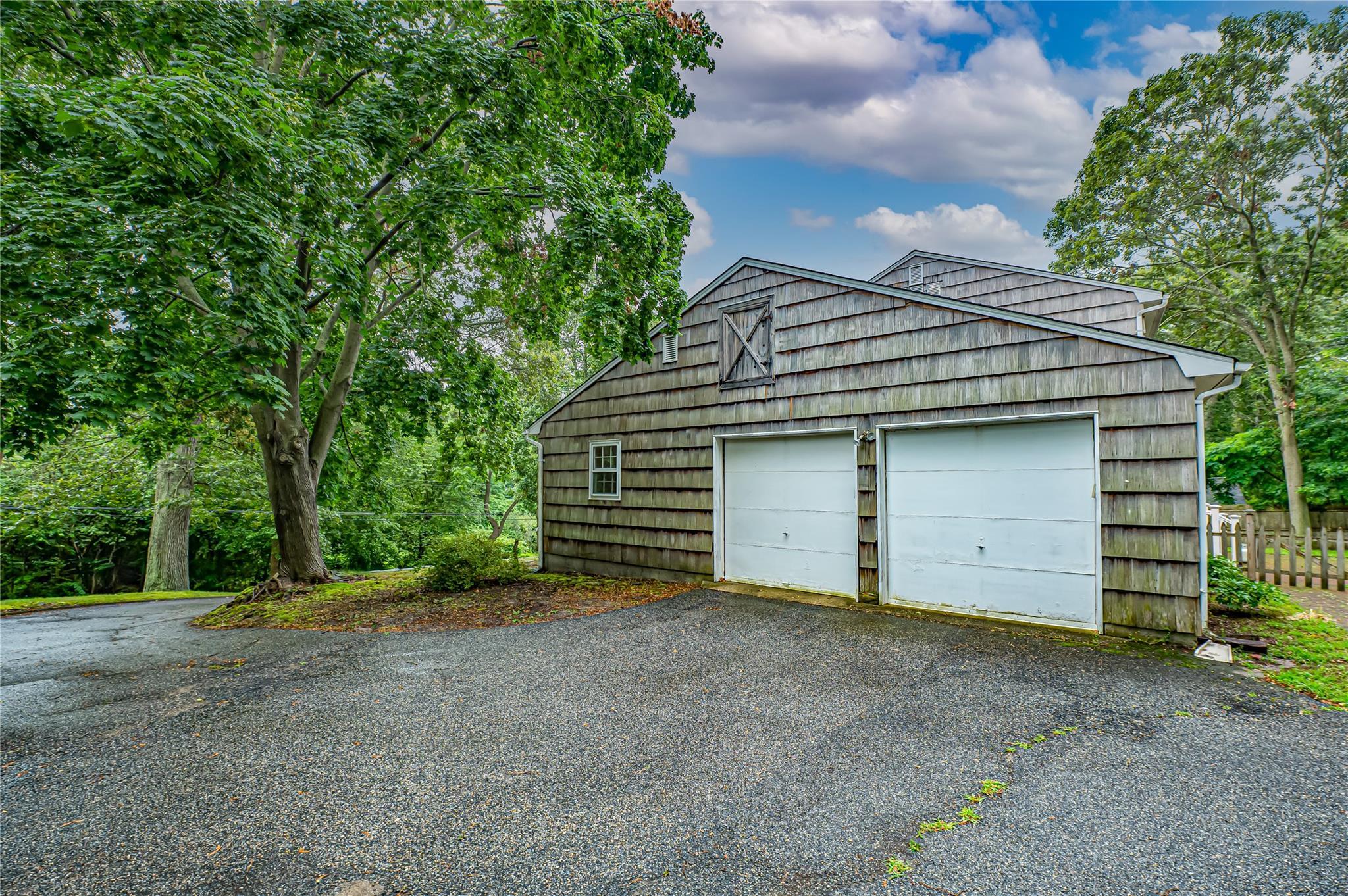 Single Family Valentine  Suffolk County, NY 11786, MLS-882489-22