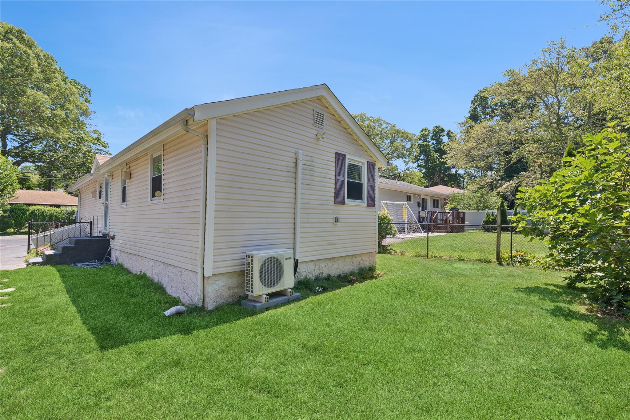 Single Family Tangier  Suffolk County, NY 11789, MLS-882492-15