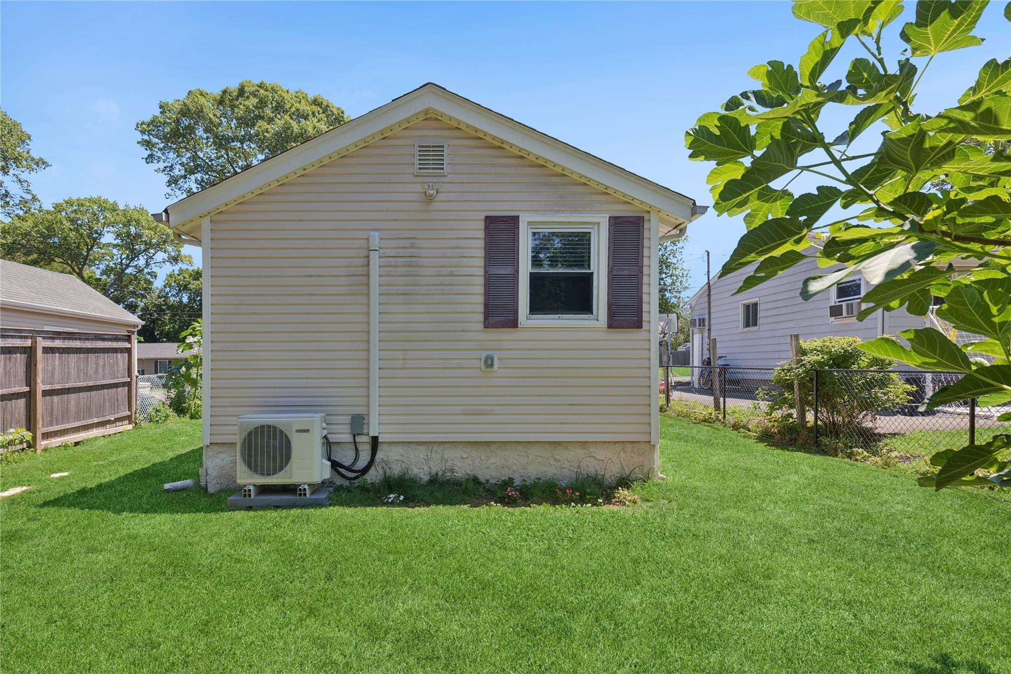 Single Family Tangier  Suffolk County, NY 11789, MLS-882492-16