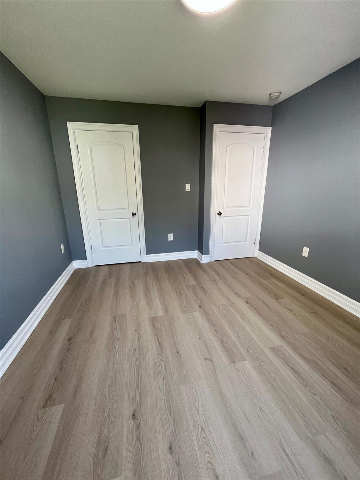 Single Family Hollywood  Bronx, NY 10465, MLS-882498-11