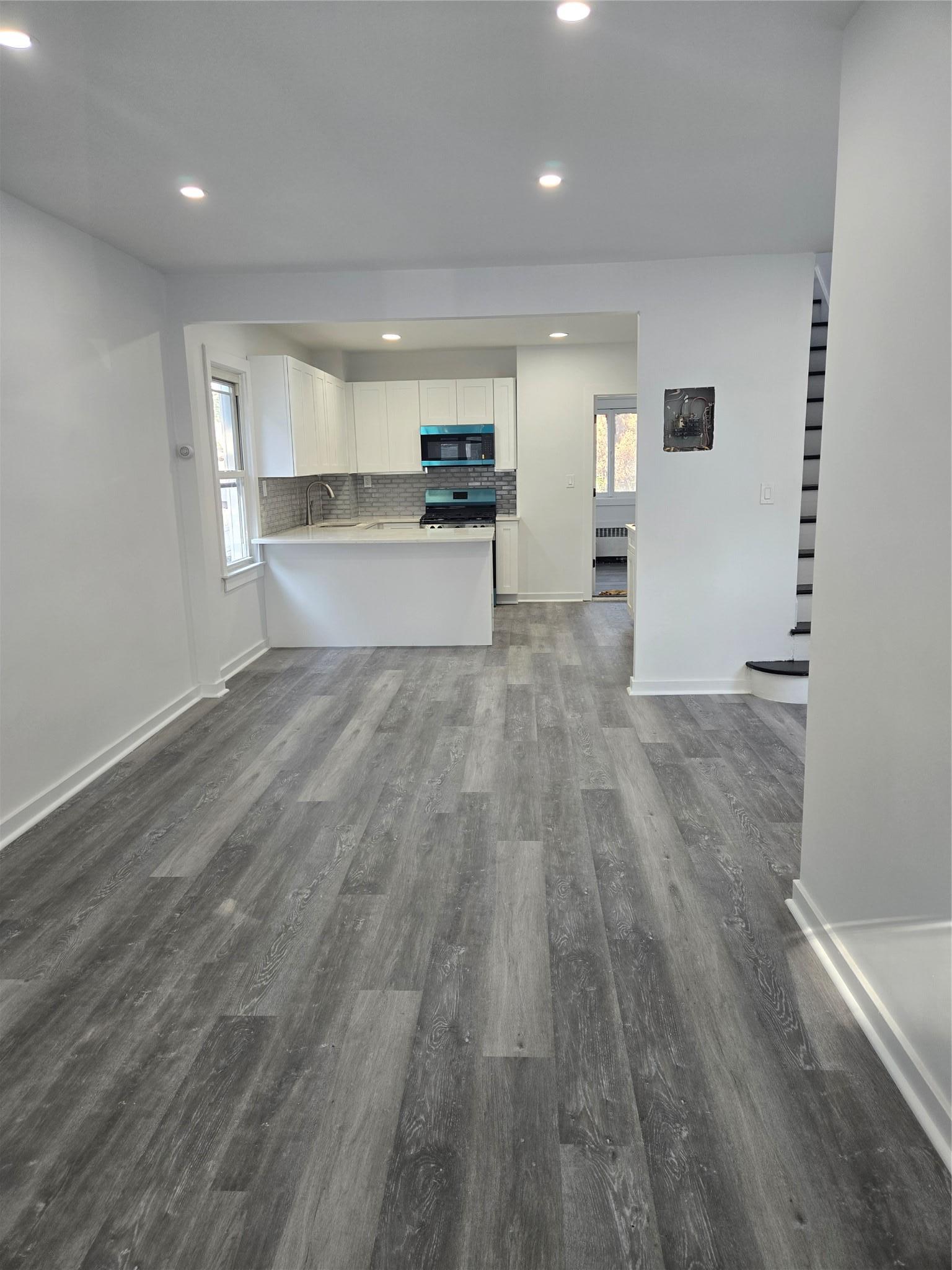 Single Family Grace  Bronx, NY 10466, MLS-882501-2