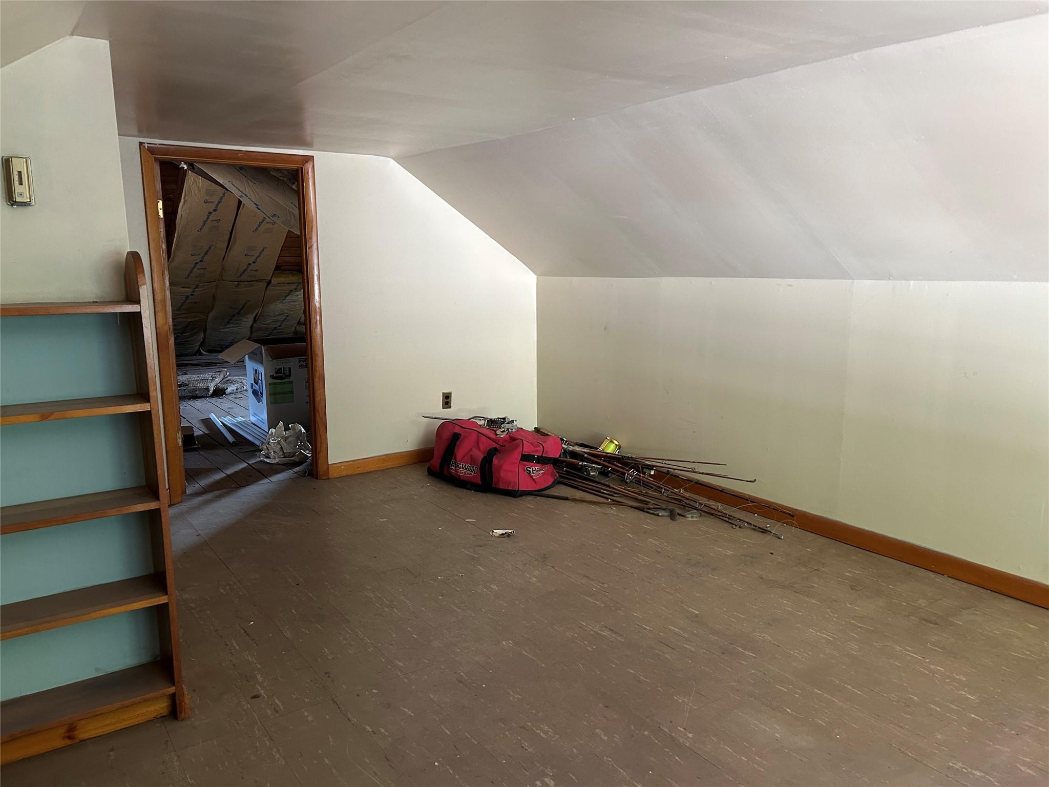 Single Family Main  Suffolk County, NY 11754, MLS-882519-19