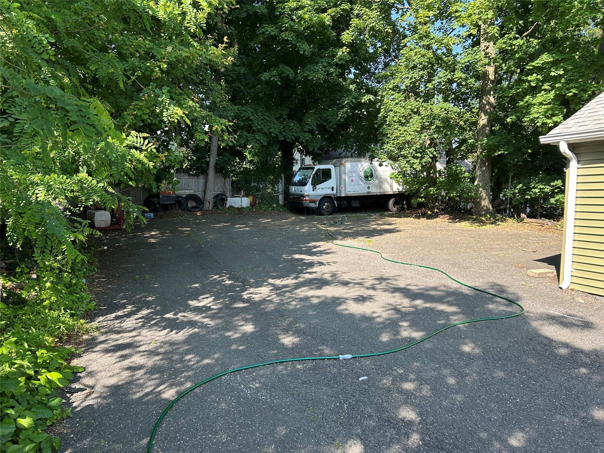 Single Family Main  Suffolk County, NY 11754, MLS-882519-7