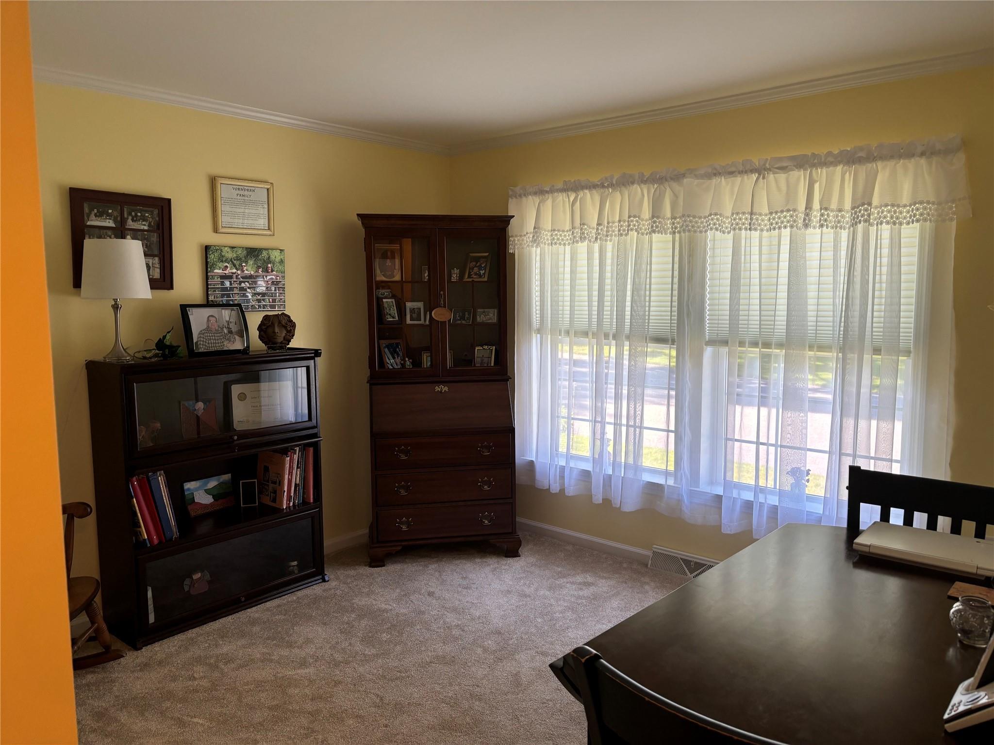 Single Family Middle  Suffolk County, NY 11933, MLS-882526-31