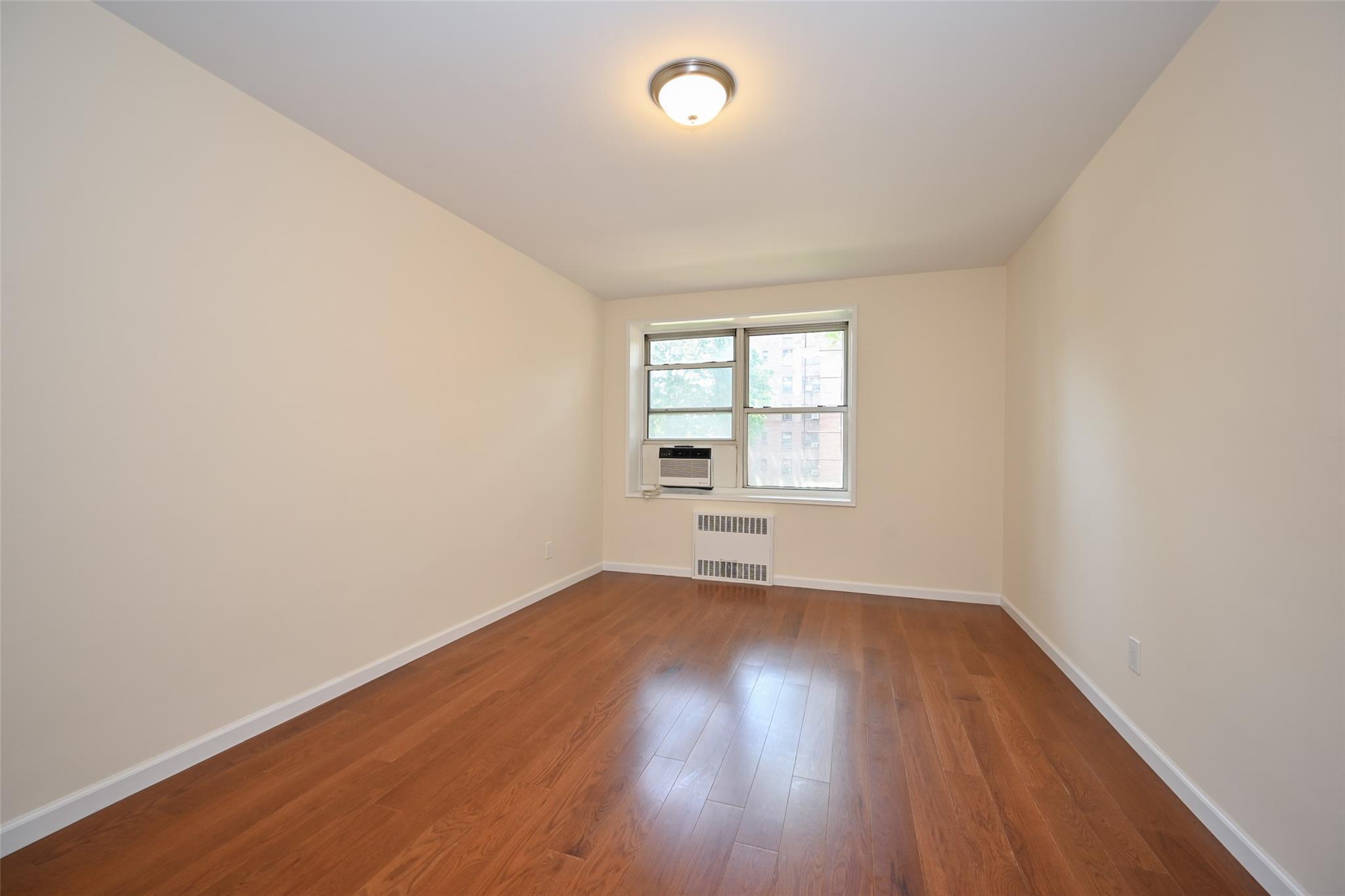 Coop Union  Queens, NY 11354, MLS-882534-10