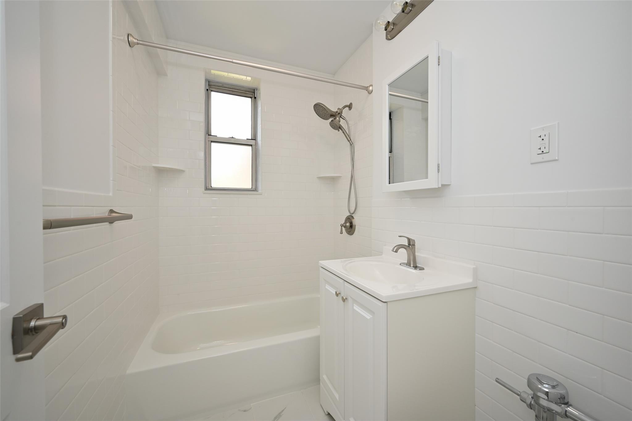 Coop Union  Queens, NY 11354, MLS-882534-14