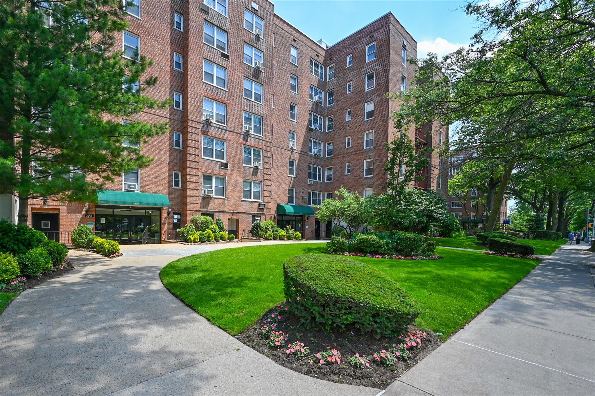 Coop Union  Queens, NY 11354, MLS-882534-2