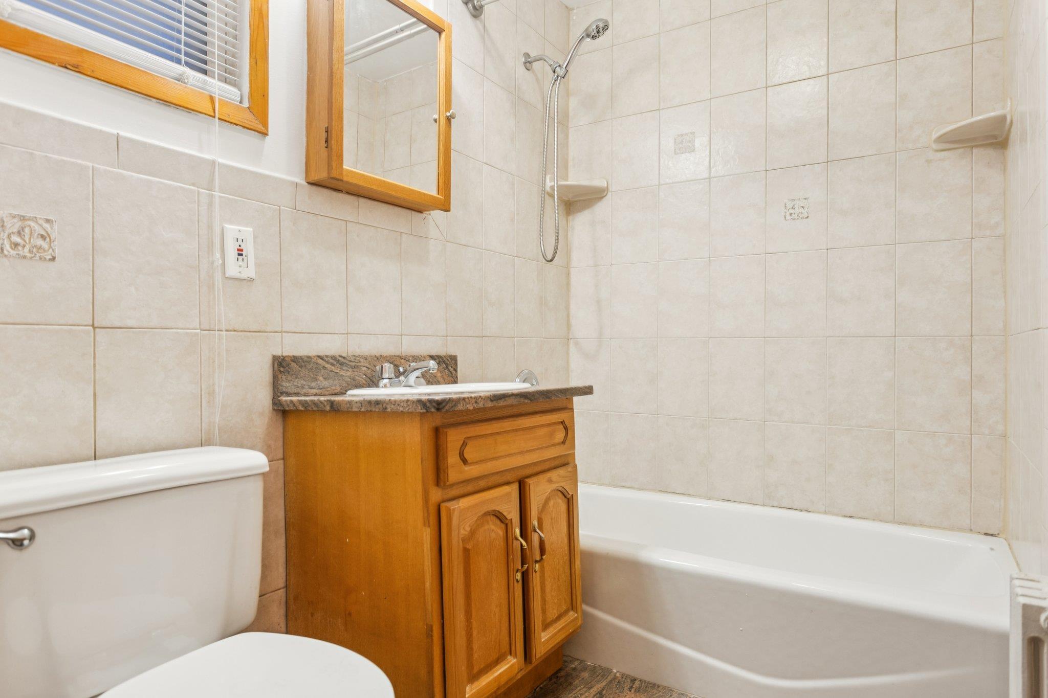 Single Family 104th  Queens, NY 11368, MLS-882536-10