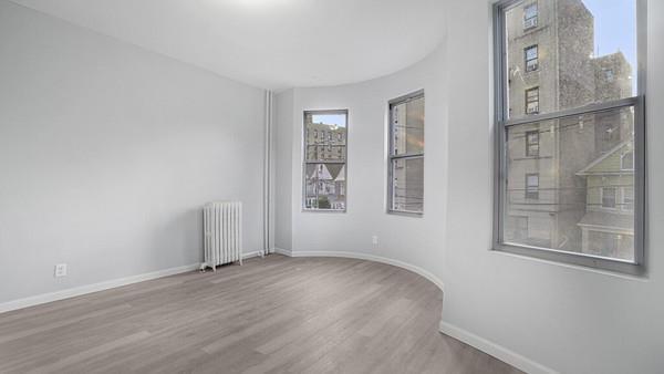 Single Family Heath  Bronx, NY 10463, MLS-882565-10