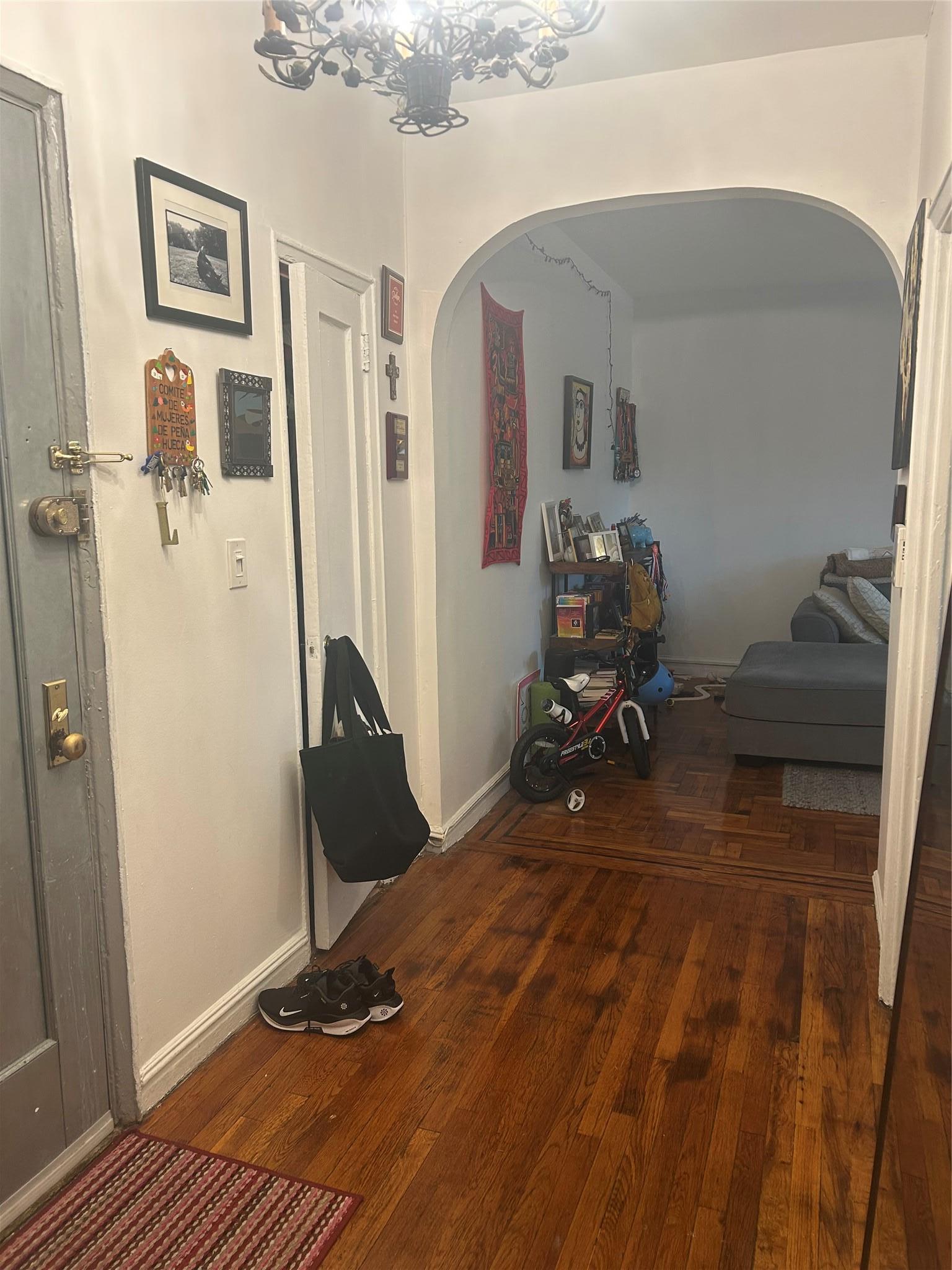 Coop Brady  Bronx, NY 10462, MLS-882577-3
