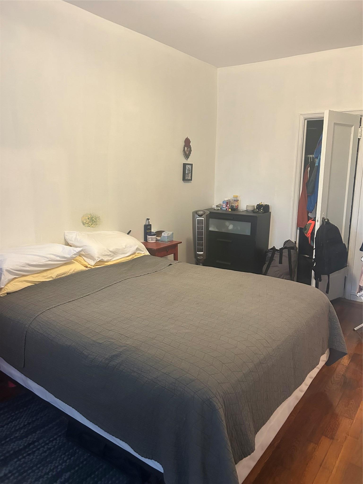 Coop Brady  Bronx, NY 10462, MLS-882577-6