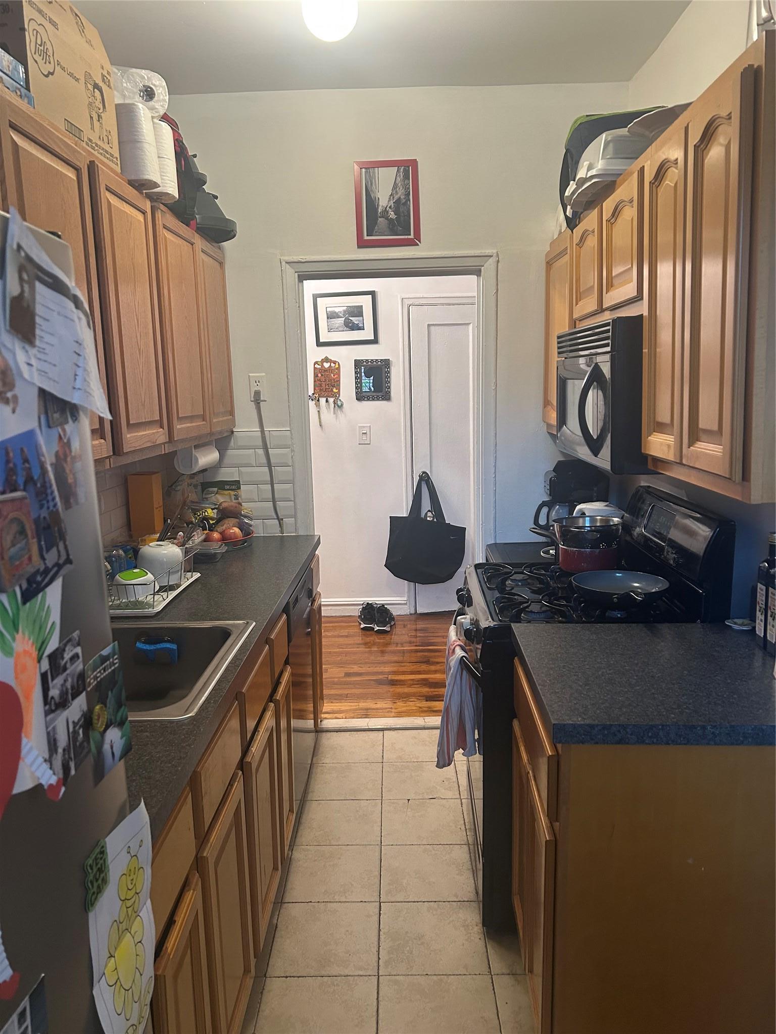 Coop Brady  Bronx, NY 10462, MLS-882577-9