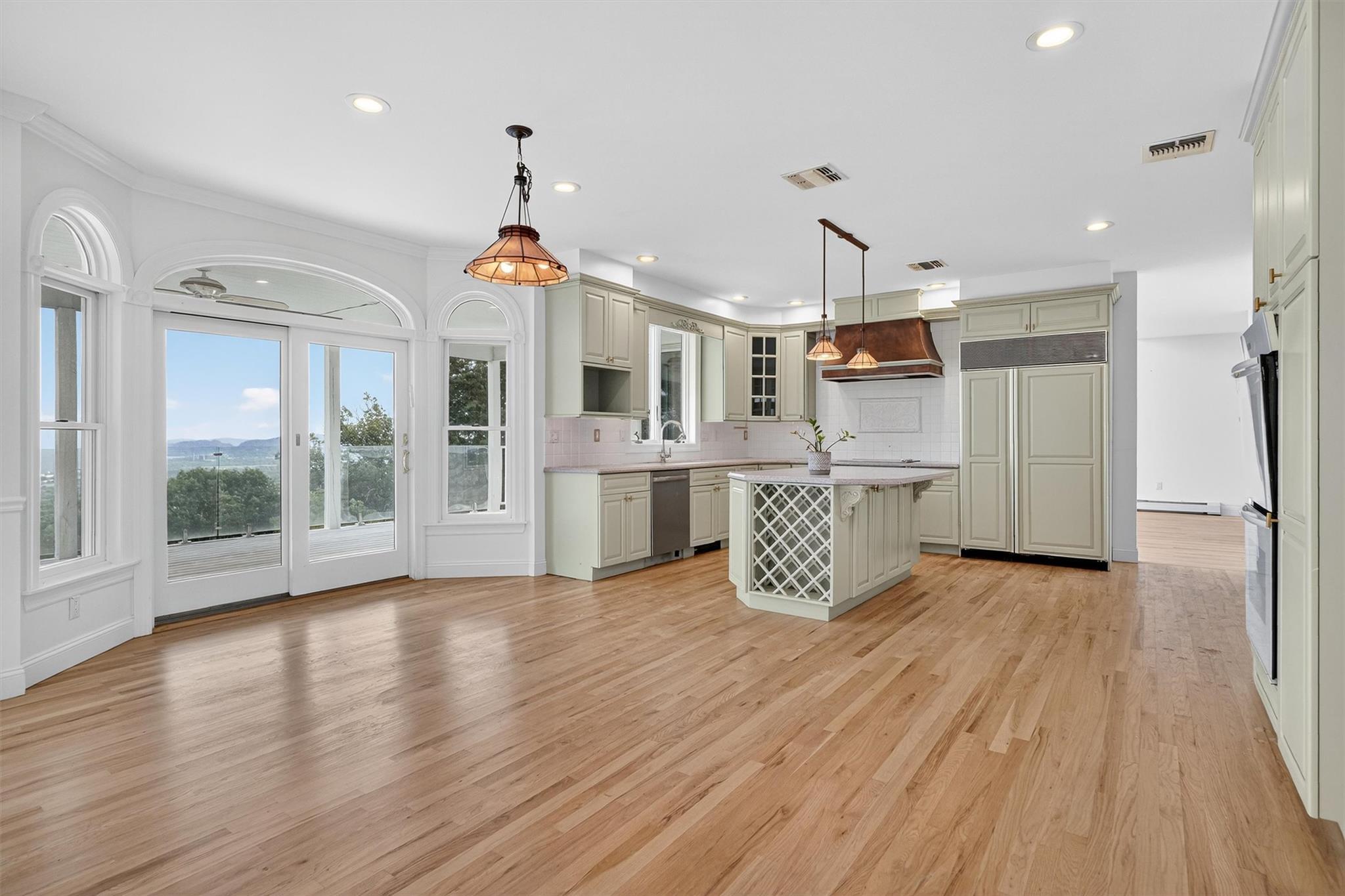 Single Family Soluri Rockland County, NY 10986, MLS-882598-15