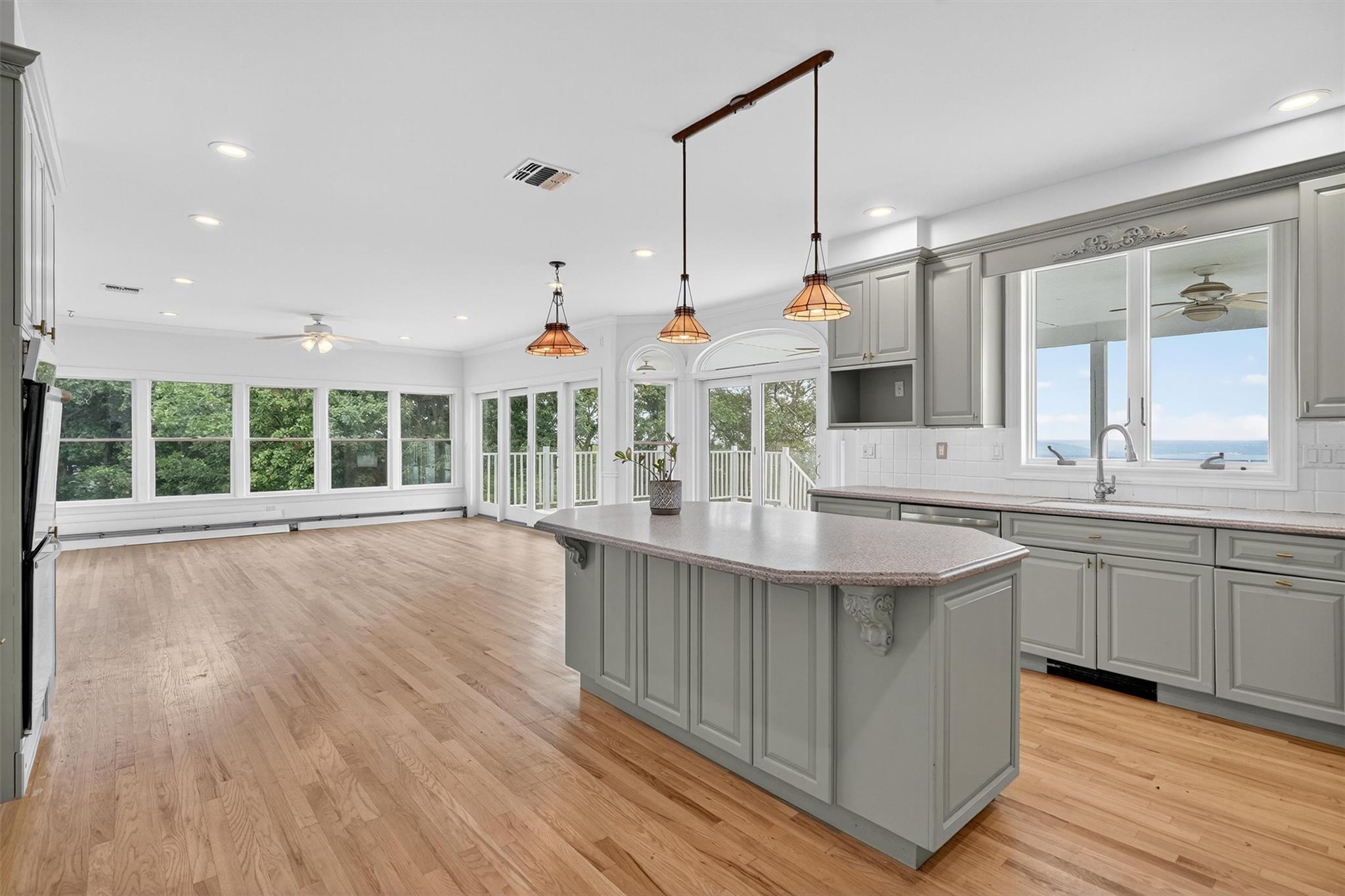 Single Family Soluri Rockland County, NY 10986, MLS-882598-18