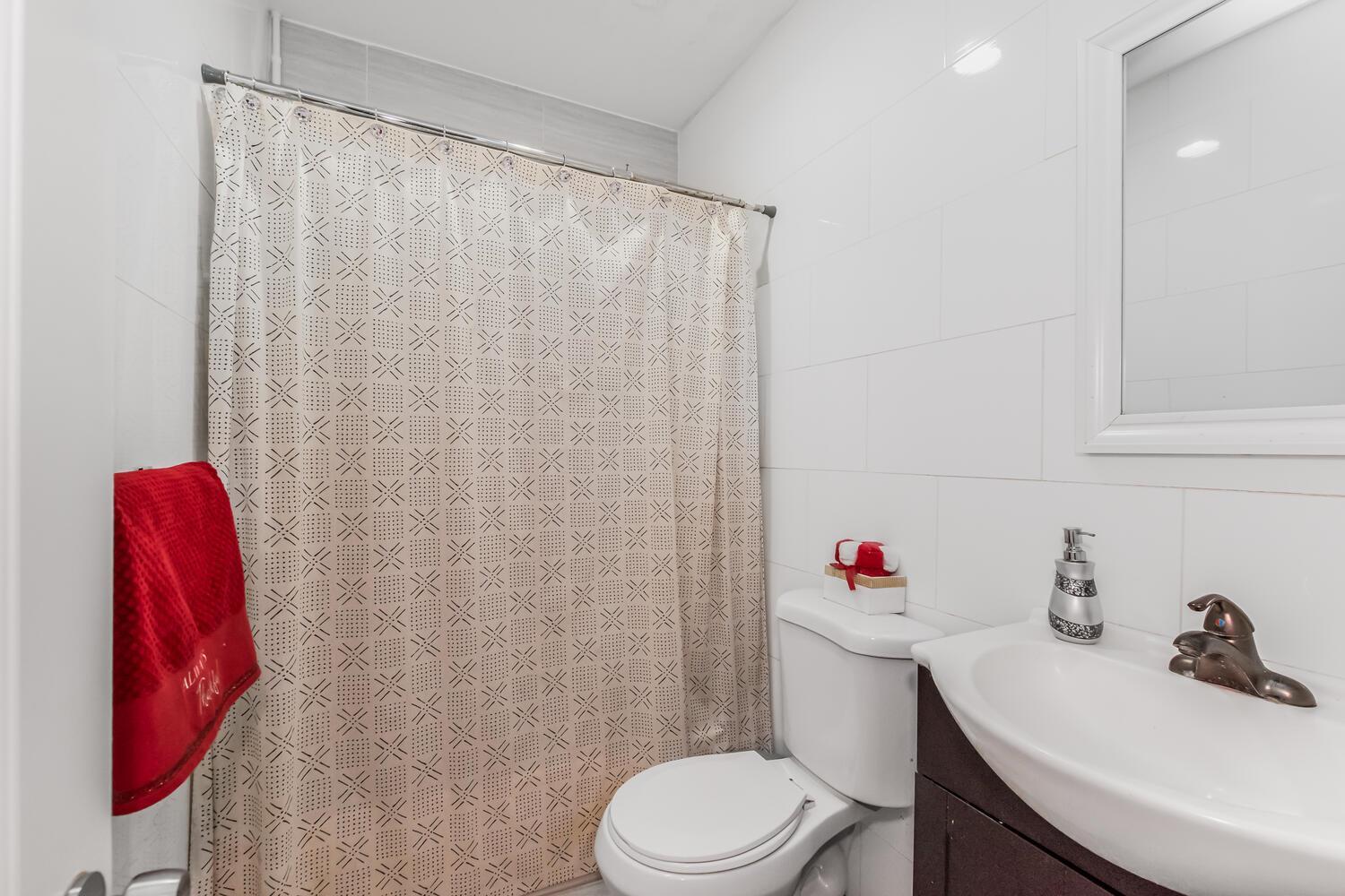 Single Family Findlay  Bronx, NY 10456, MLS-882633-19
