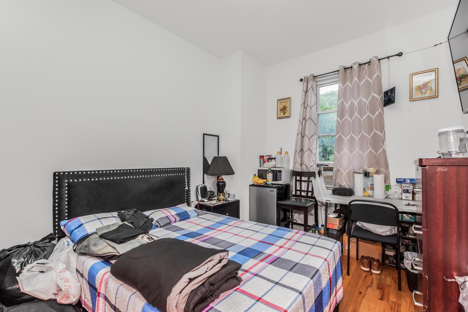 Single Family Findlay  Bronx, NY 10456, MLS-882633-21