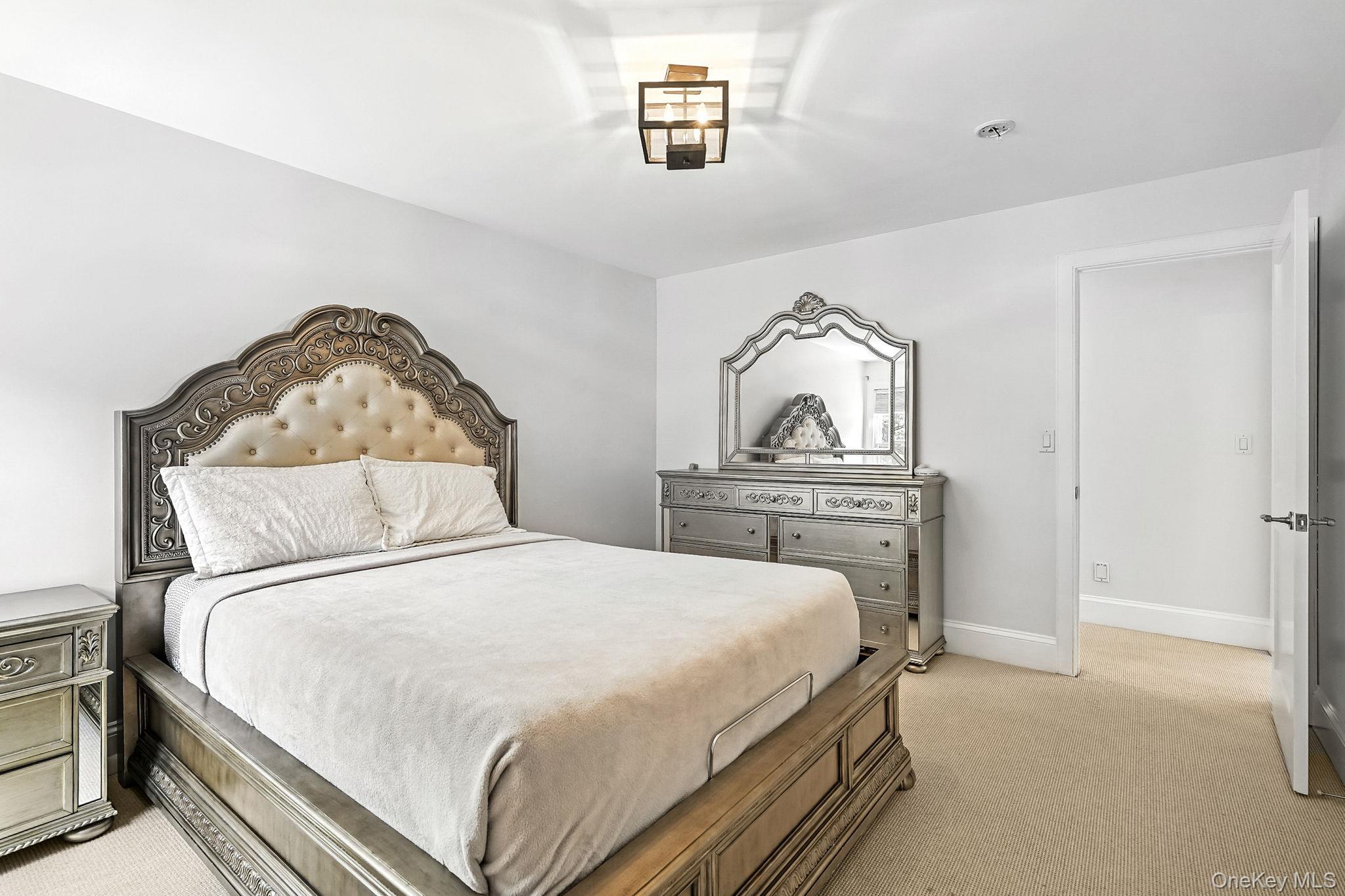 Single Family Eaton Westchester County, NY 10583, MLS-882635-25