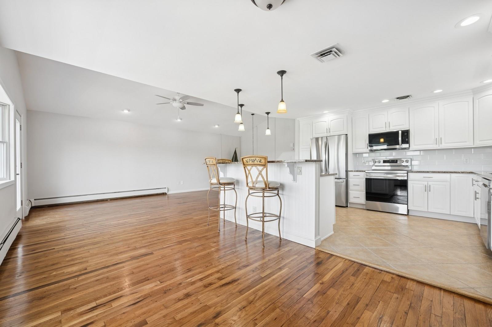 Single Family 233rd  Queens, NY 11363, MLS-882639-10