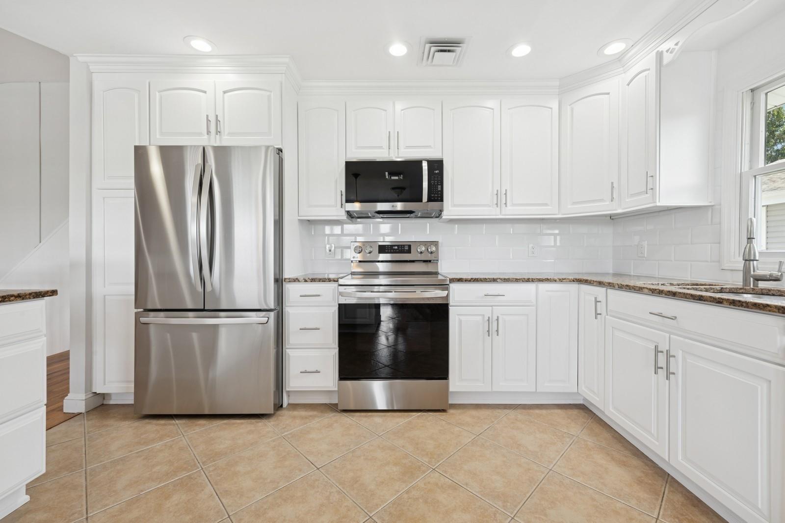 Single Family 233rd  Queens, NY 11363, MLS-882639-12