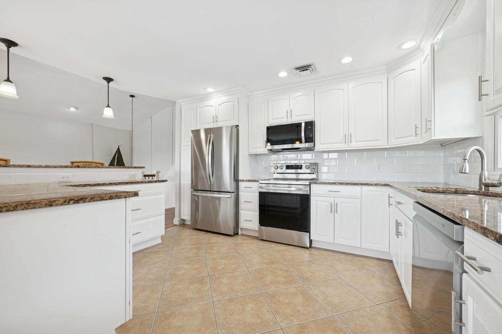 Single Family 233rd  Queens, NY 11363, MLS-882639-13