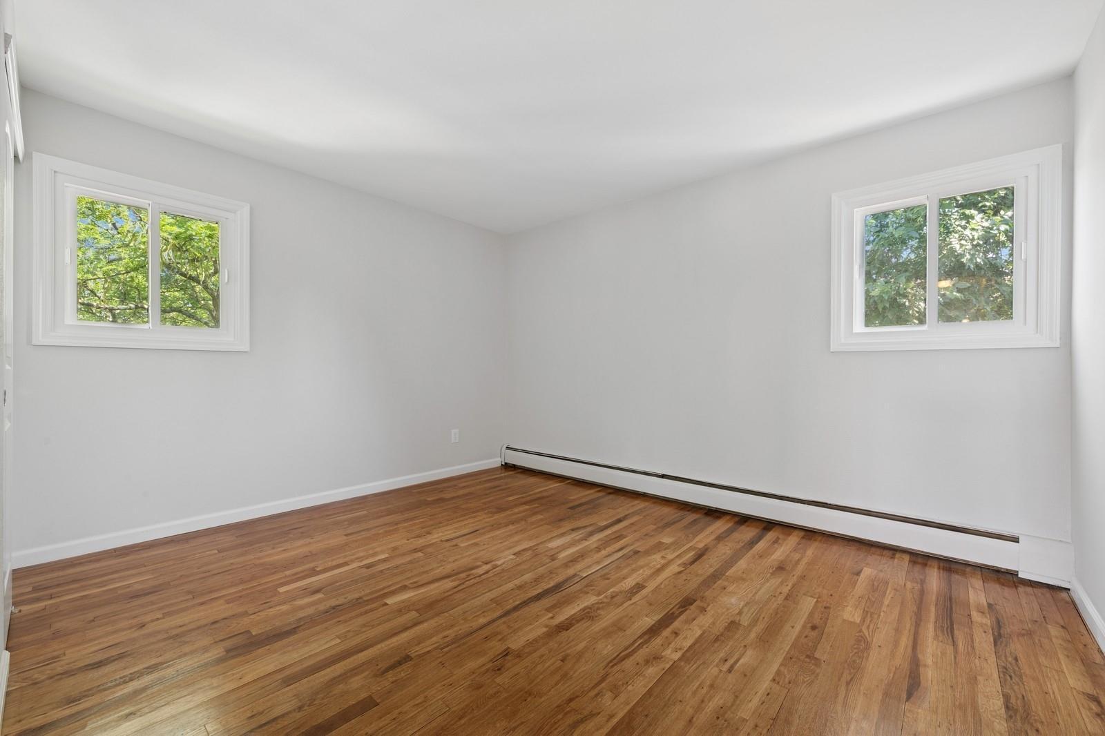 Single Family 233rd  Queens, NY 11363, MLS-882639-22
