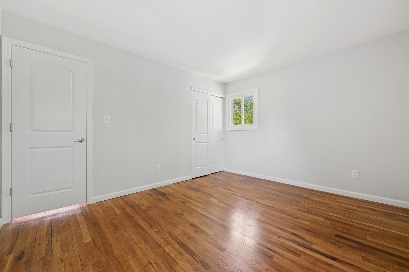 Single Family 233rd  Queens, NY 11363, MLS-882639-23