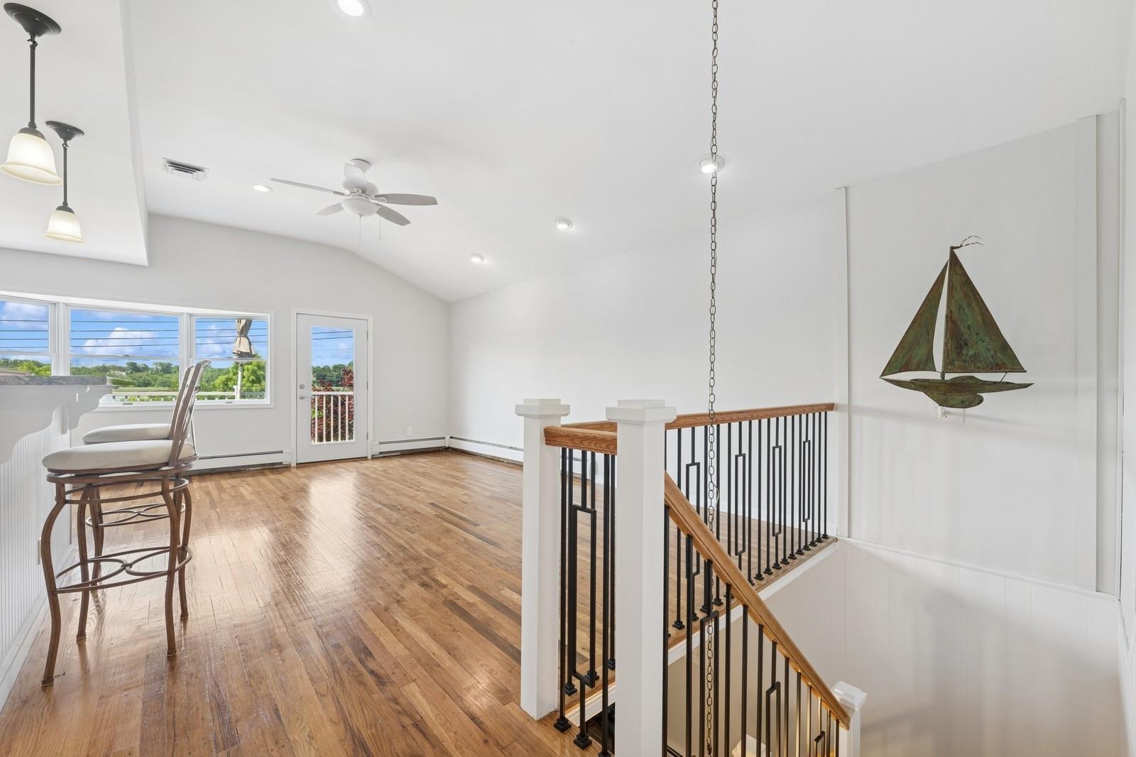 Single Family 233rd  Queens, NY 11363, MLS-882639-3