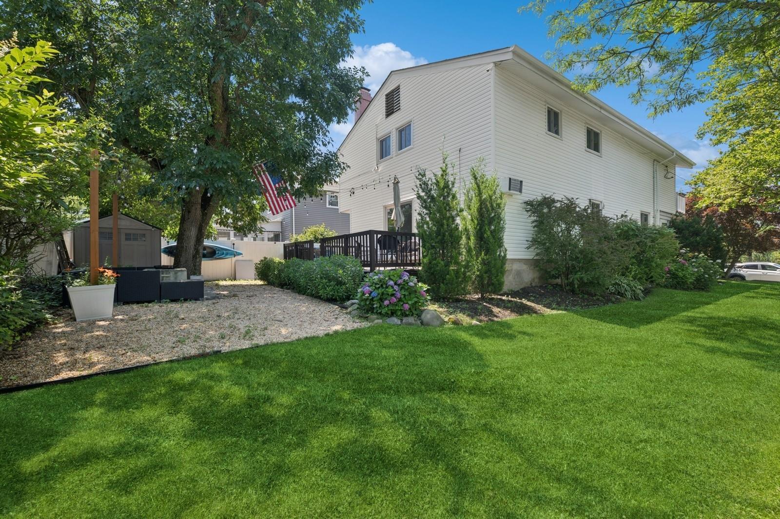 Single Family 233rd  Queens, NY 11363, MLS-882639-41