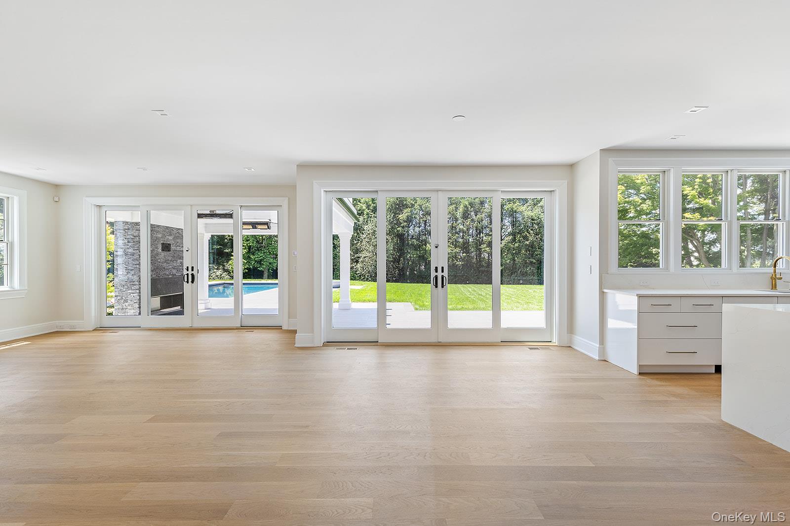 Single Family Mamaroneck Westchester County, NY 10583, MLS-882641-15