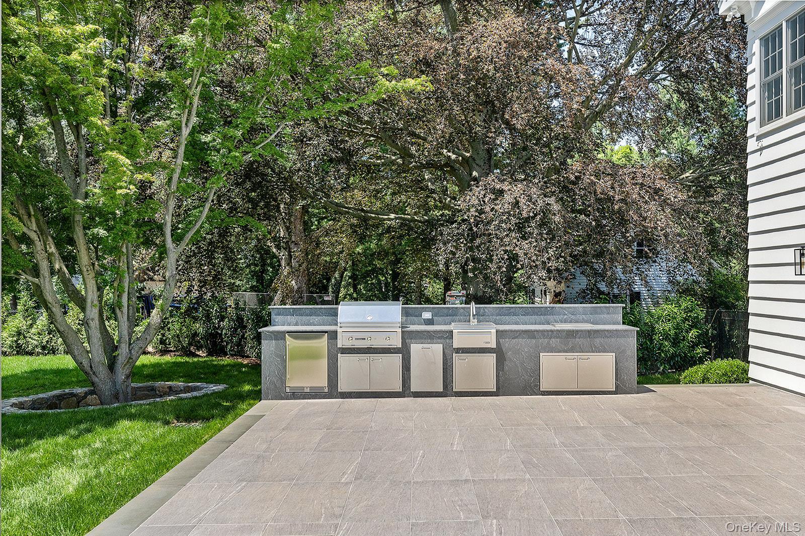 Single Family Mamaroneck Westchester County, NY 10583, MLS-882641-30