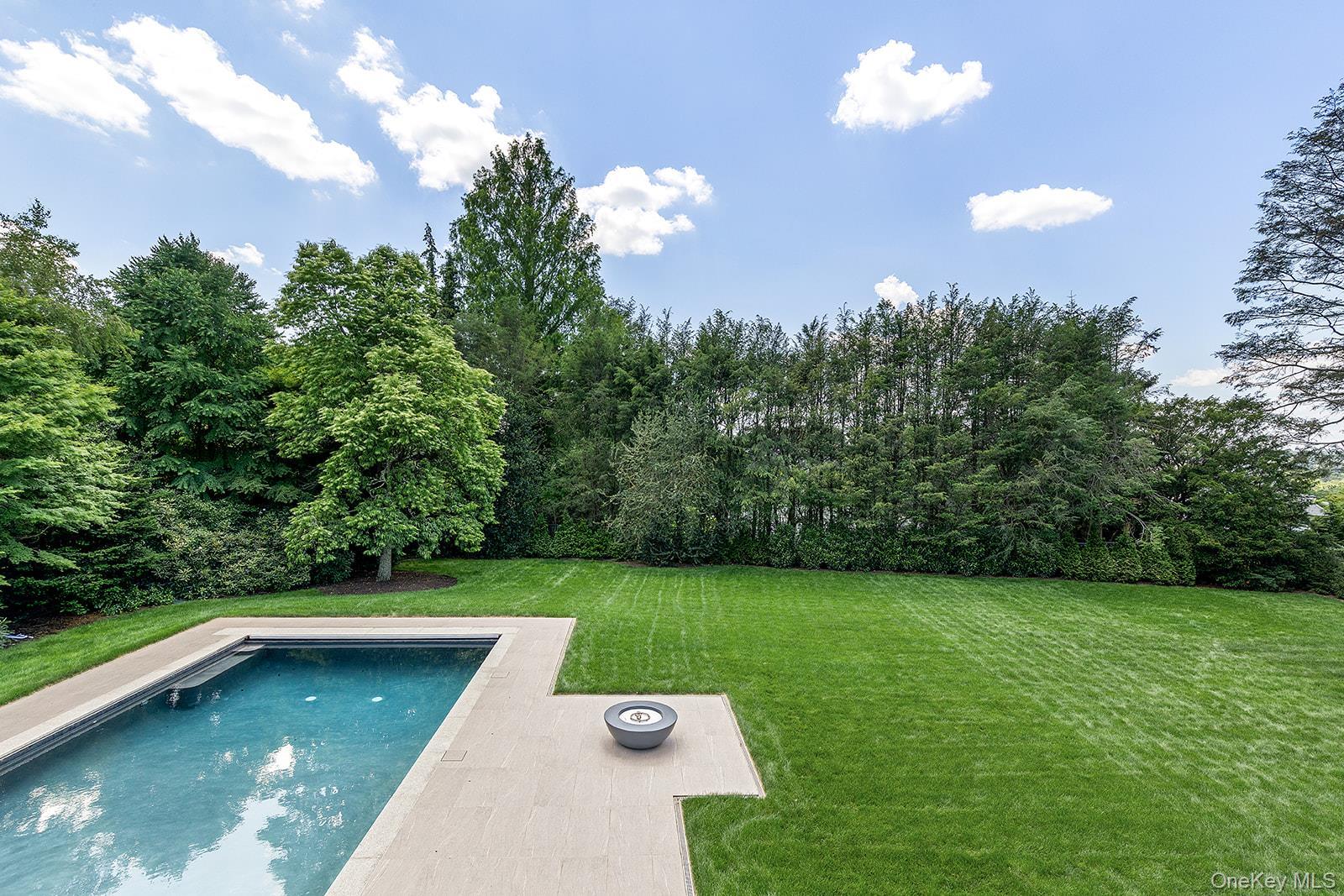 Single Family Mamaroneck Westchester County, NY 10583, MLS-882641-31