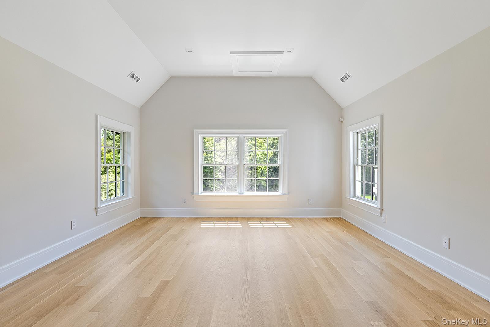 Single Family Mamaroneck Westchester County, NY 10583, MLS-882641-36