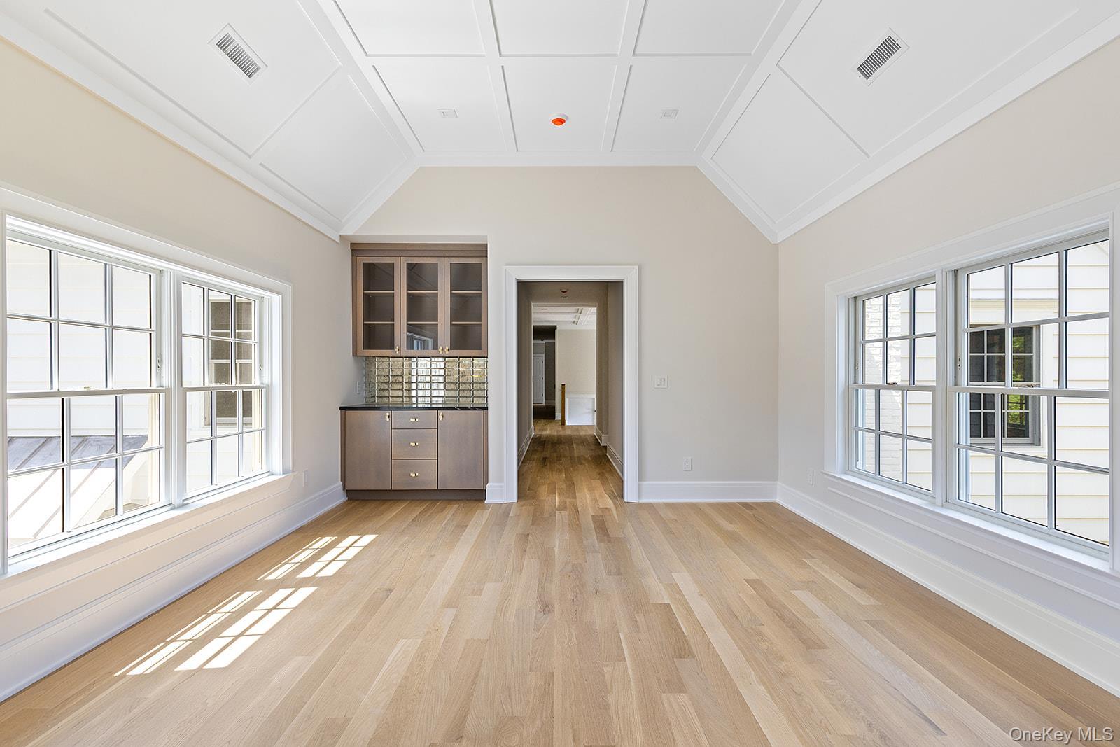 Single Family Mamaroneck Westchester County, NY 10583, MLS-882641-38