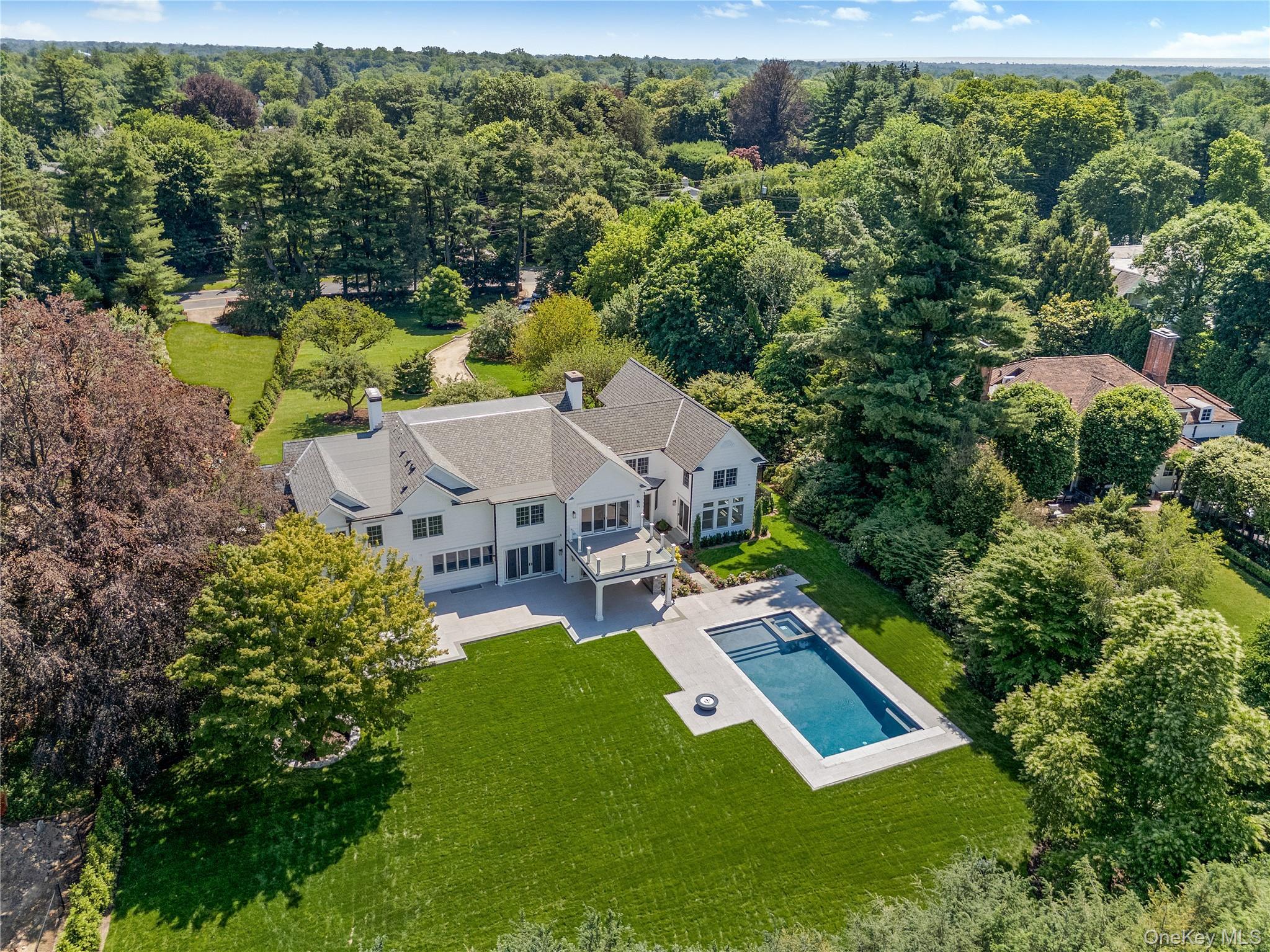 Single Family Mamaroneck Westchester County, NY 10583, MLS-882641-47