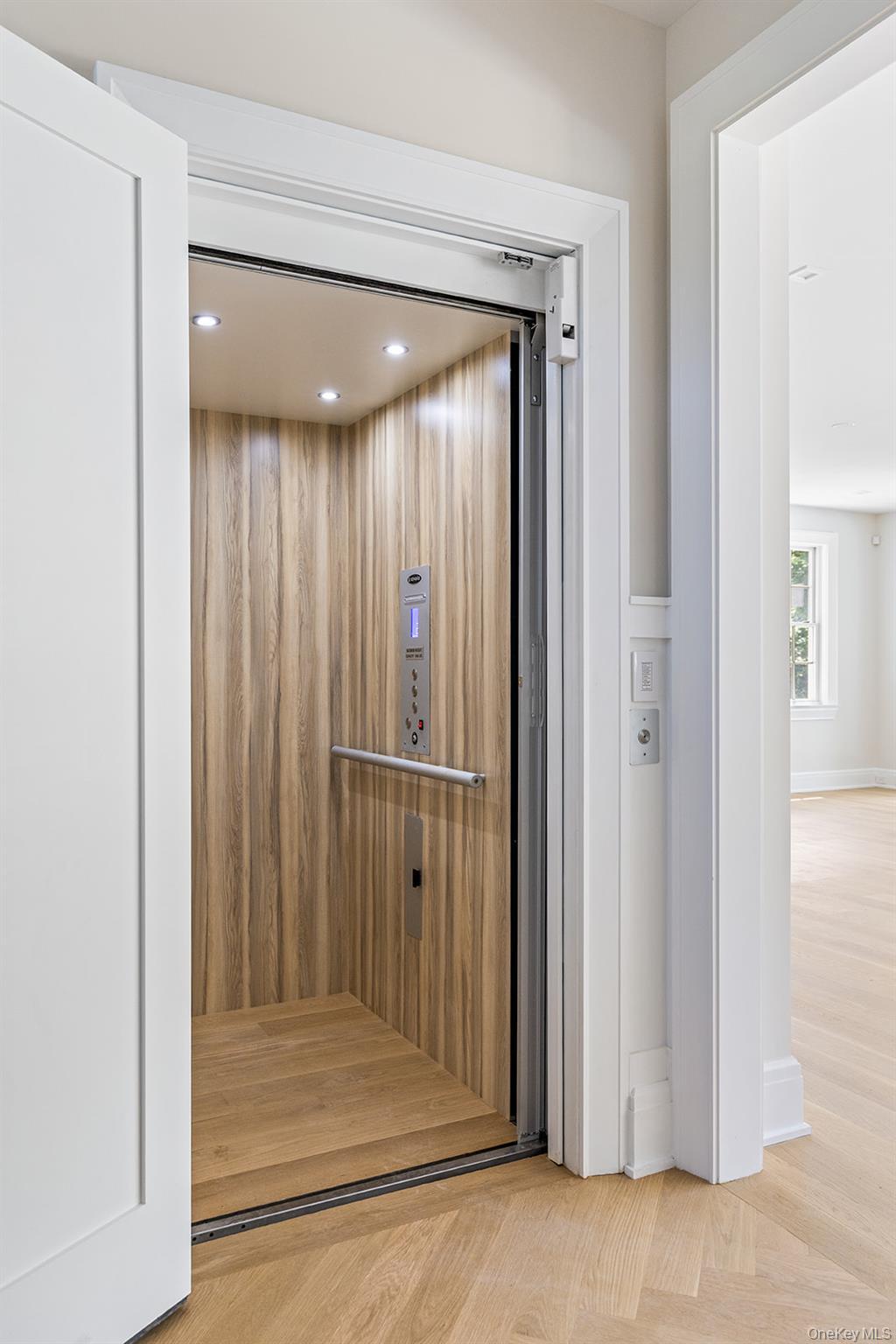 Single Family Mamaroneck Westchester County, NY 10583, MLS-882641-9