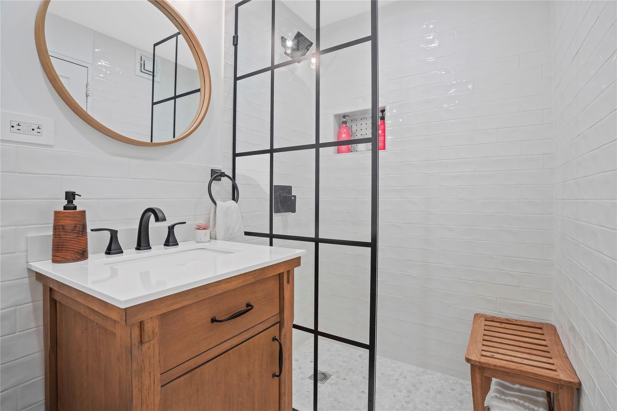 Coop 155th  Queens, NY 11414, MLS-882652-21