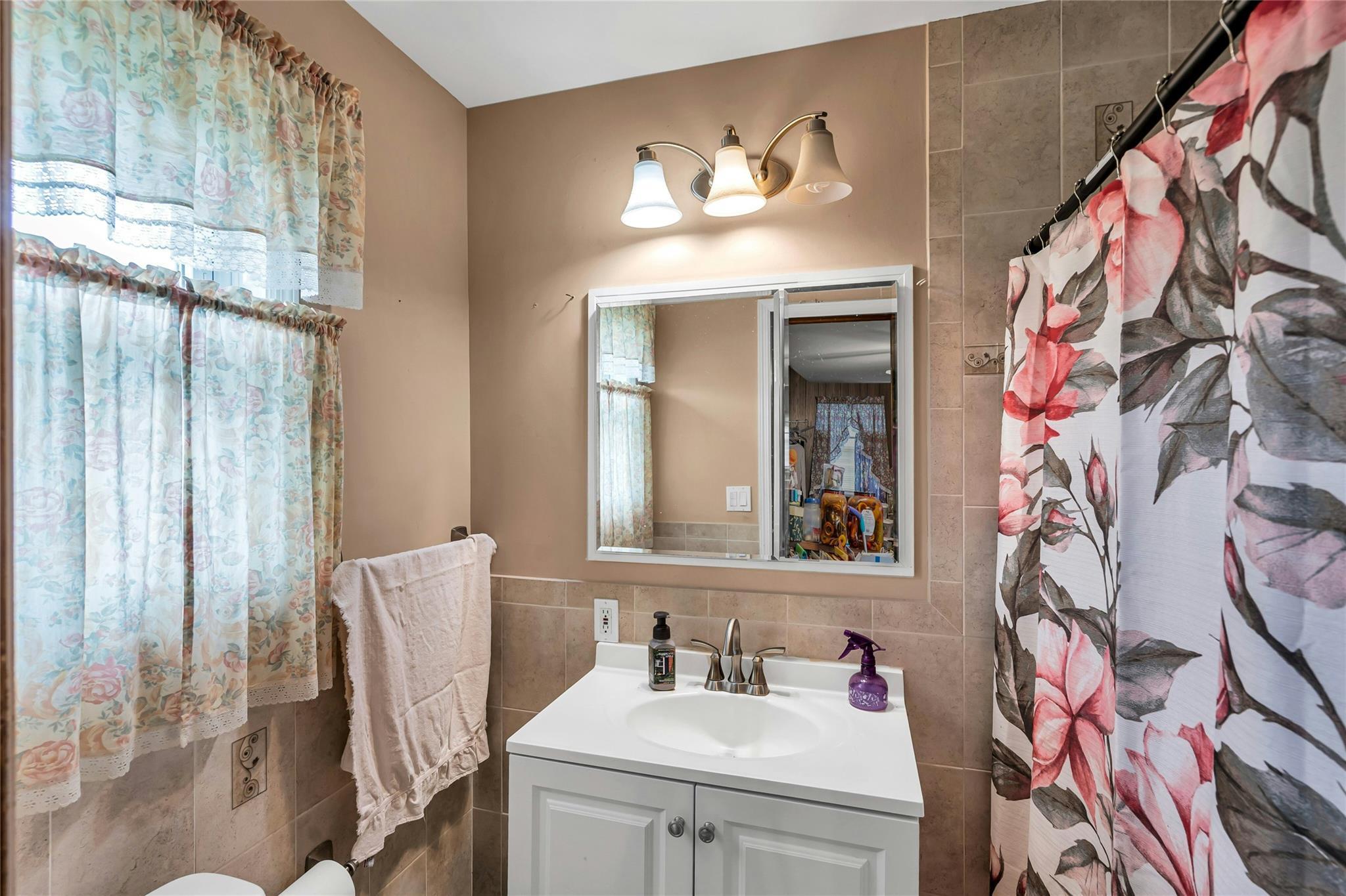 Single Family Herzel  Suffolk County, NY 11704, MLS-882660-23