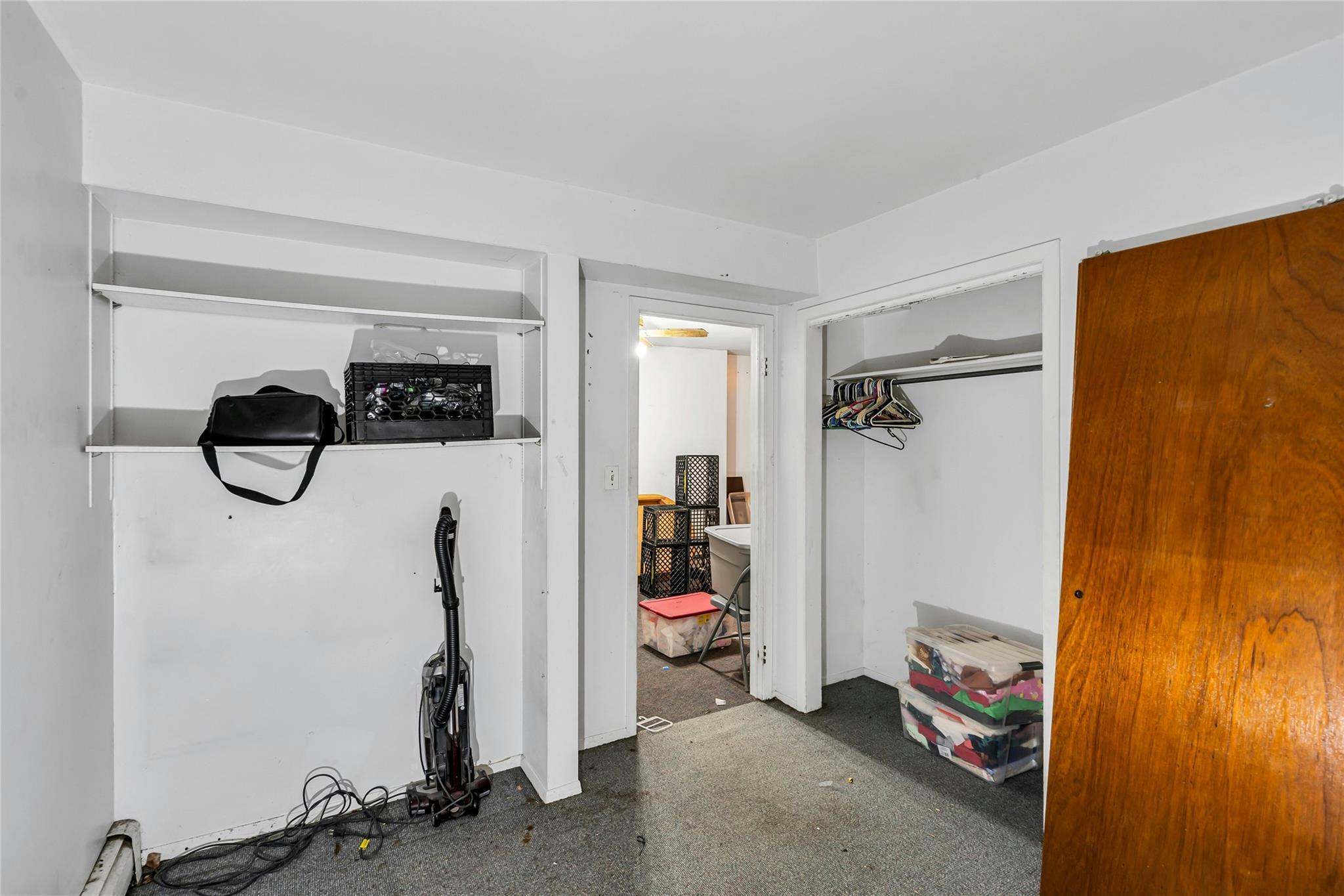 Single Family Herzel  Suffolk County, NY 11704, MLS-882660-27