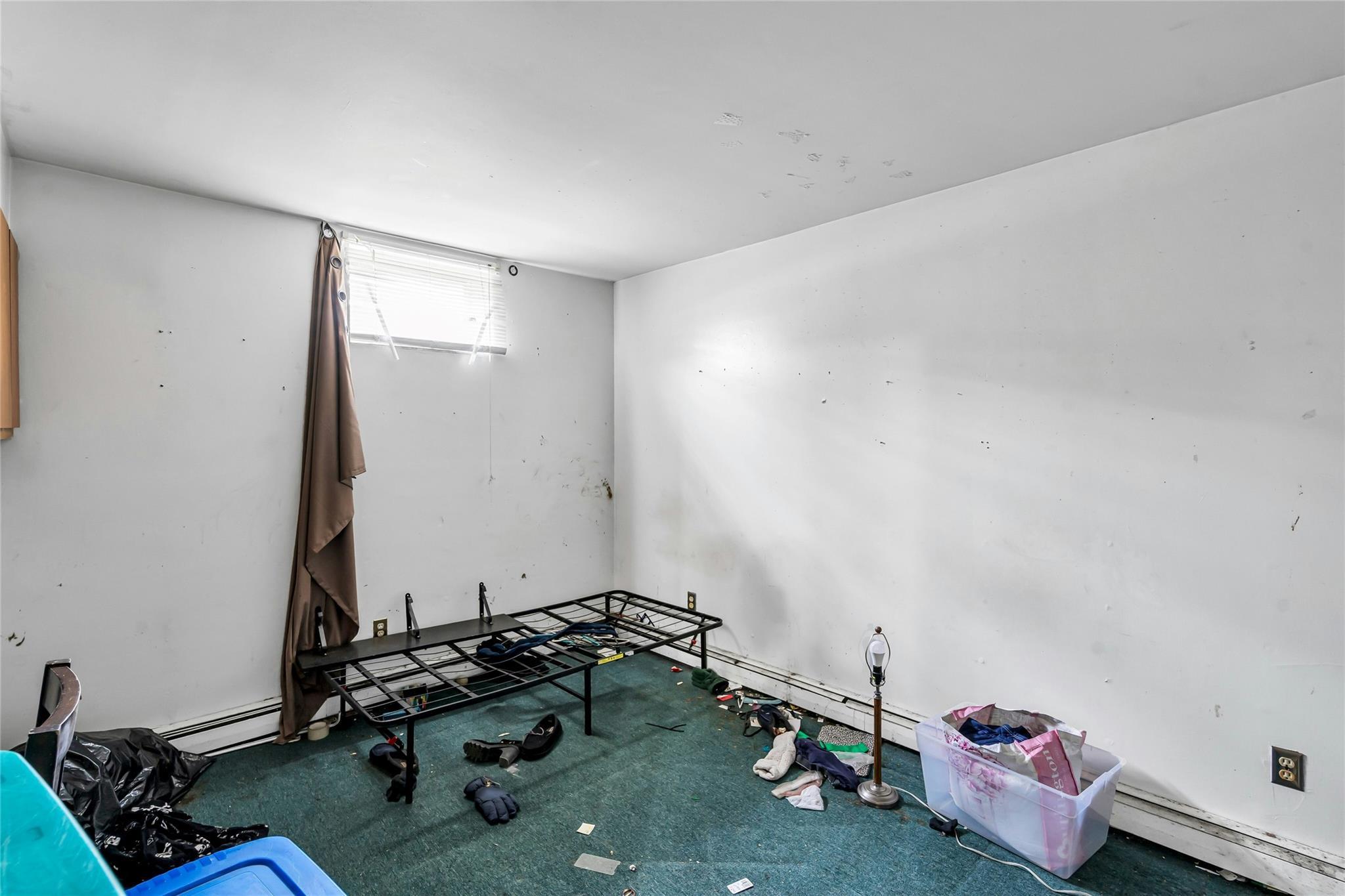 Single Family Herzel  Suffolk County, NY 11704, MLS-882660-28