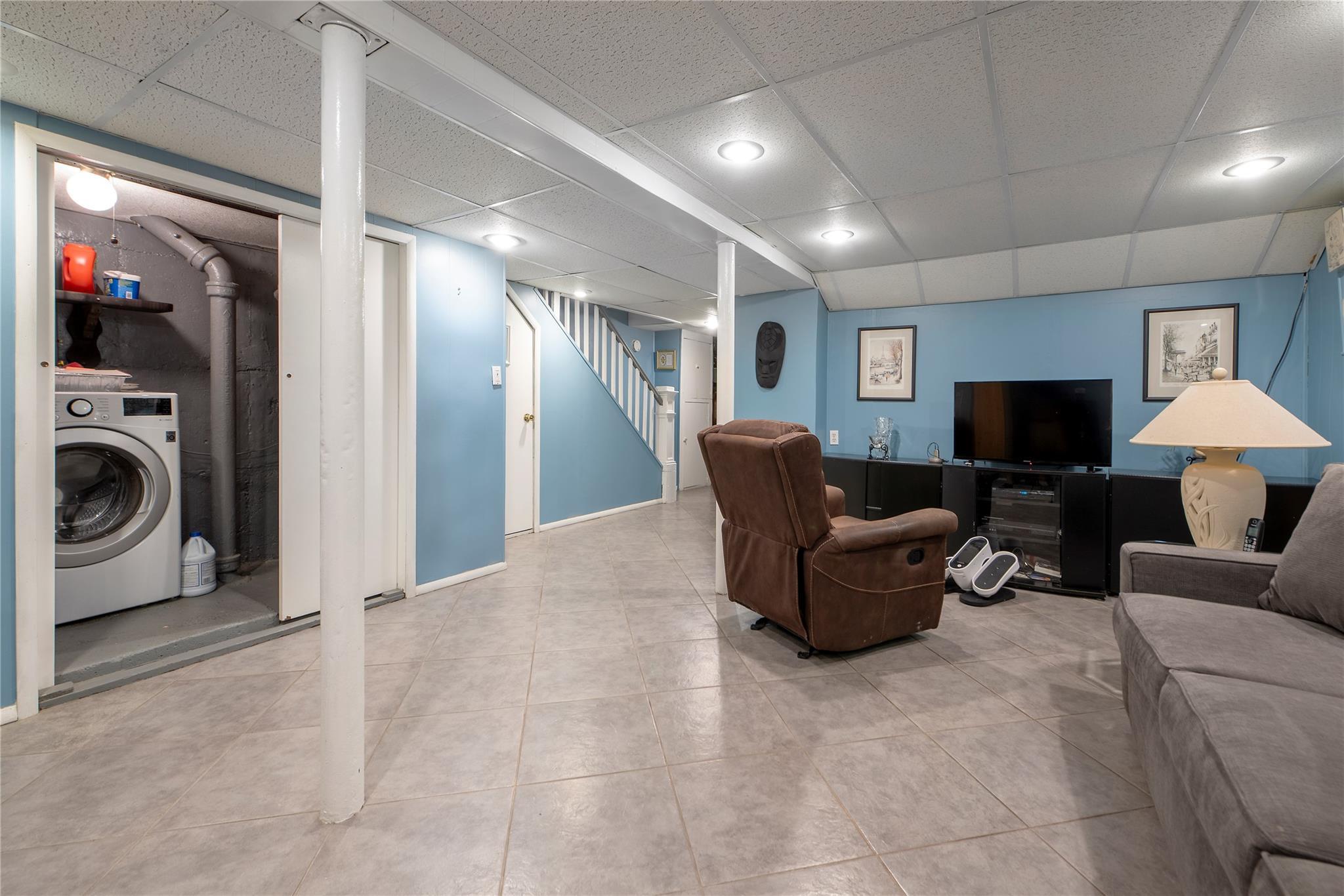 Single Family 88th  Queens, NY 11372, MLS-882664-14