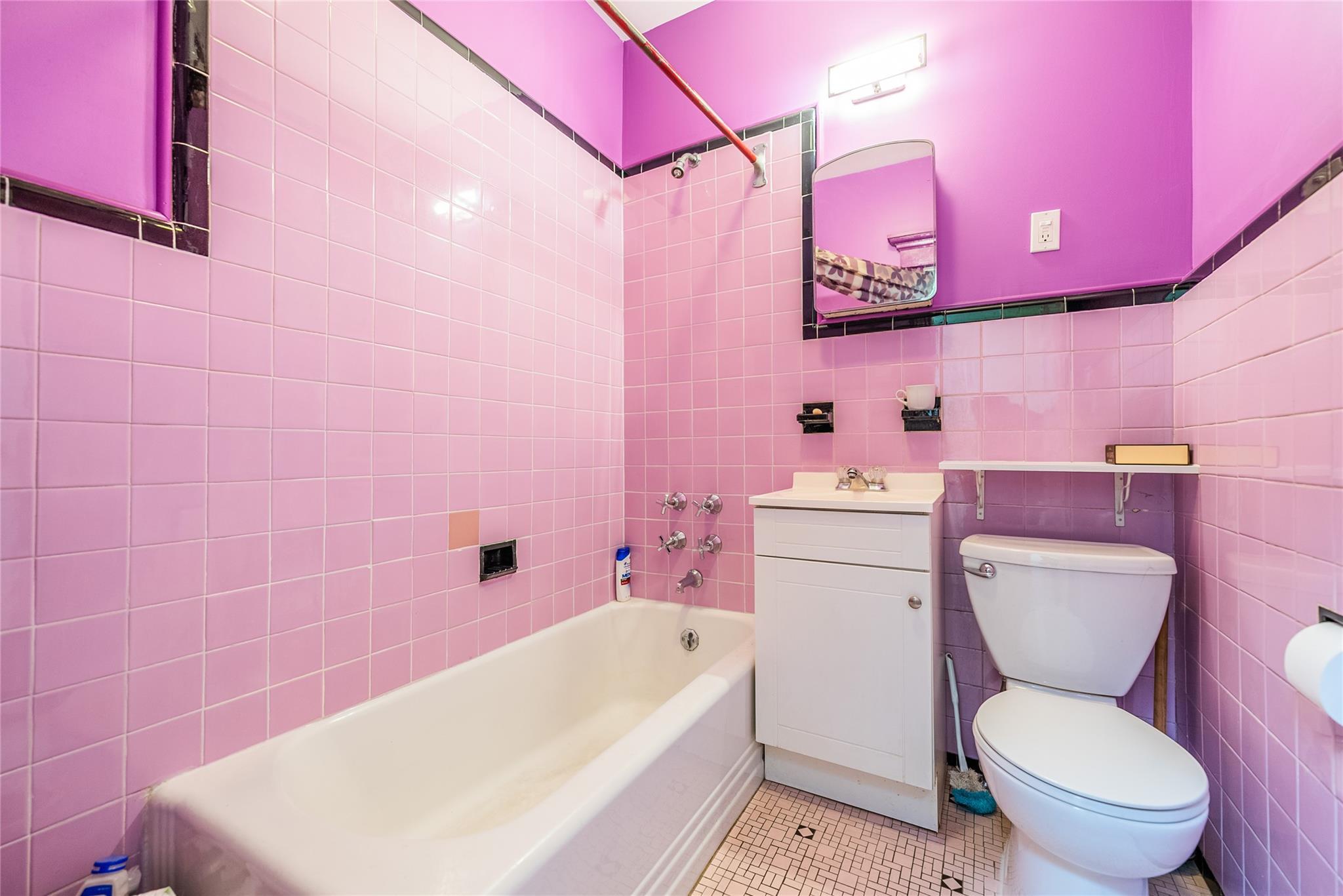 Single Family 89th  Queens, NY 11421, MLS-882687-20