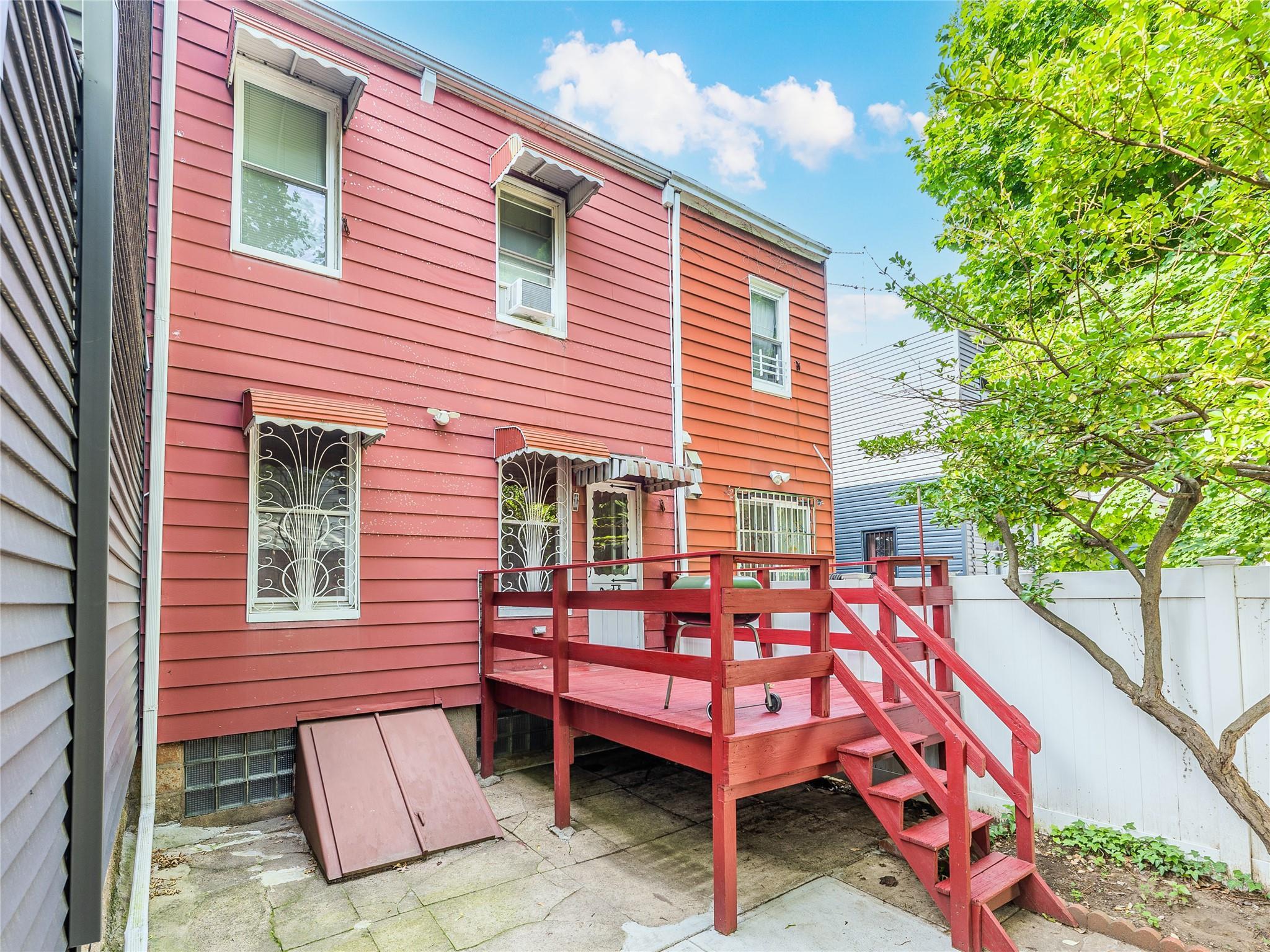 Single Family 89th  Queens, NY 11421, MLS-882687-23