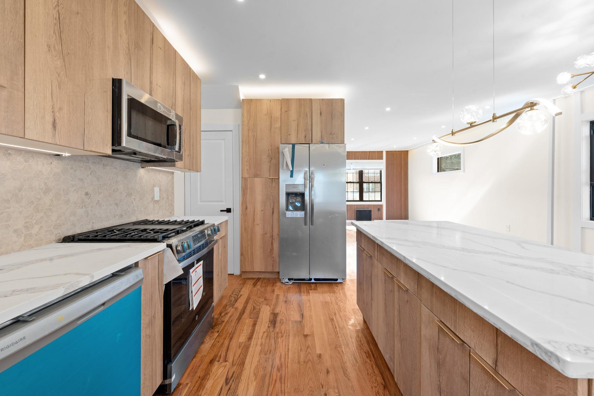 Single Family 223rd  Queens, NY 11411, MLS-882704-2