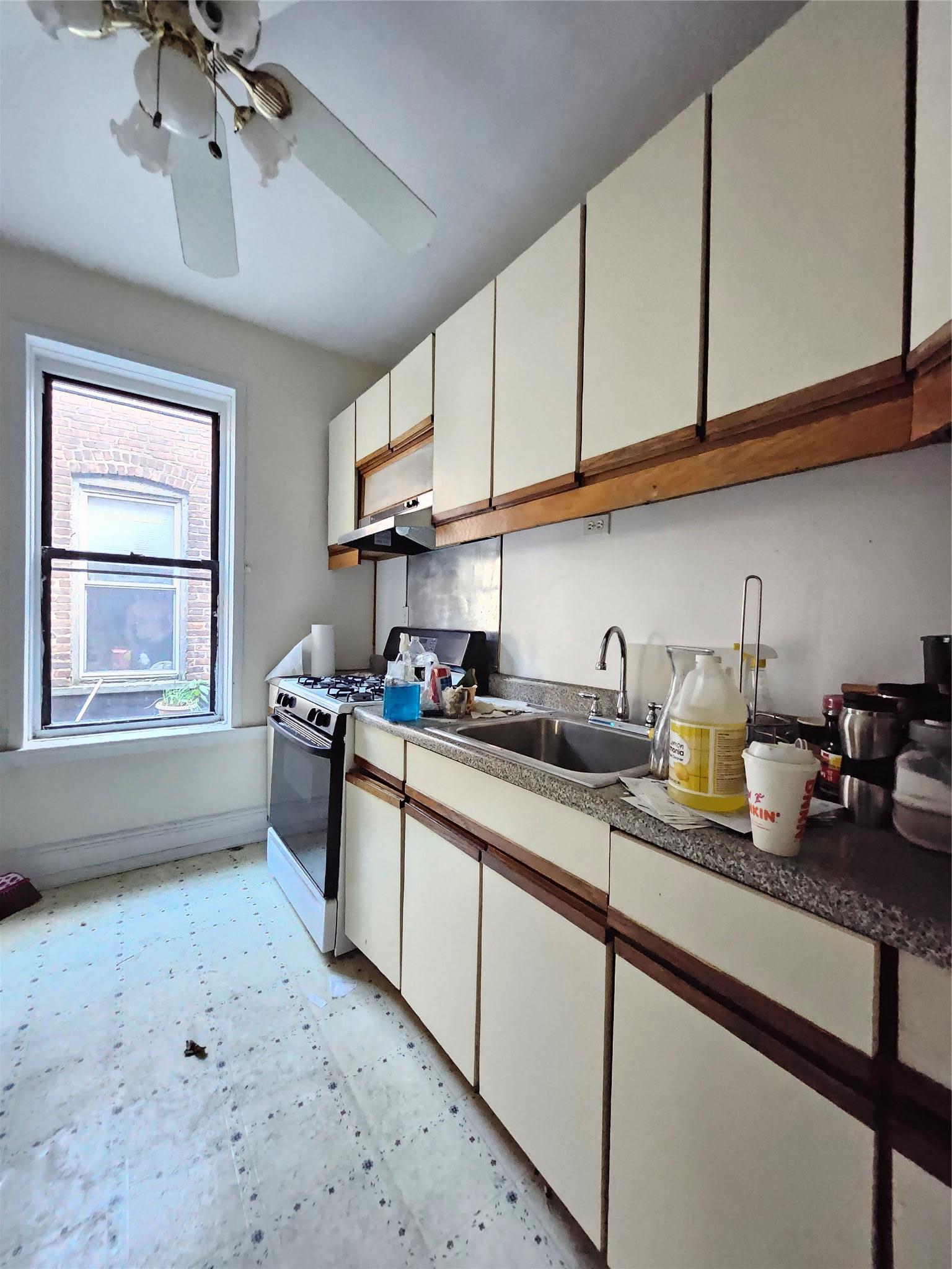 Commercial Sale Coney Island  Brooklyn, NY 11230, MLS-882720-15